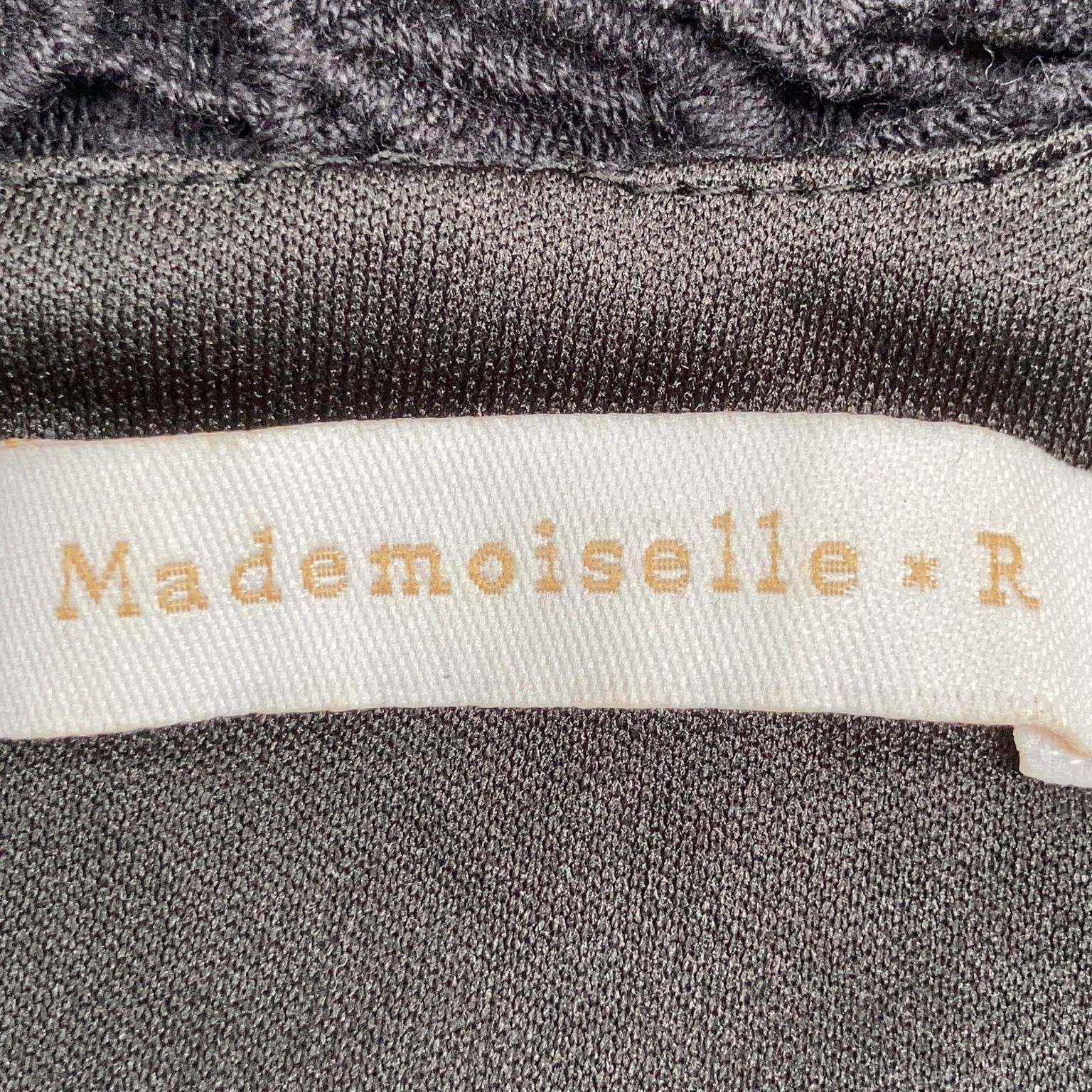 Mademoiselle R