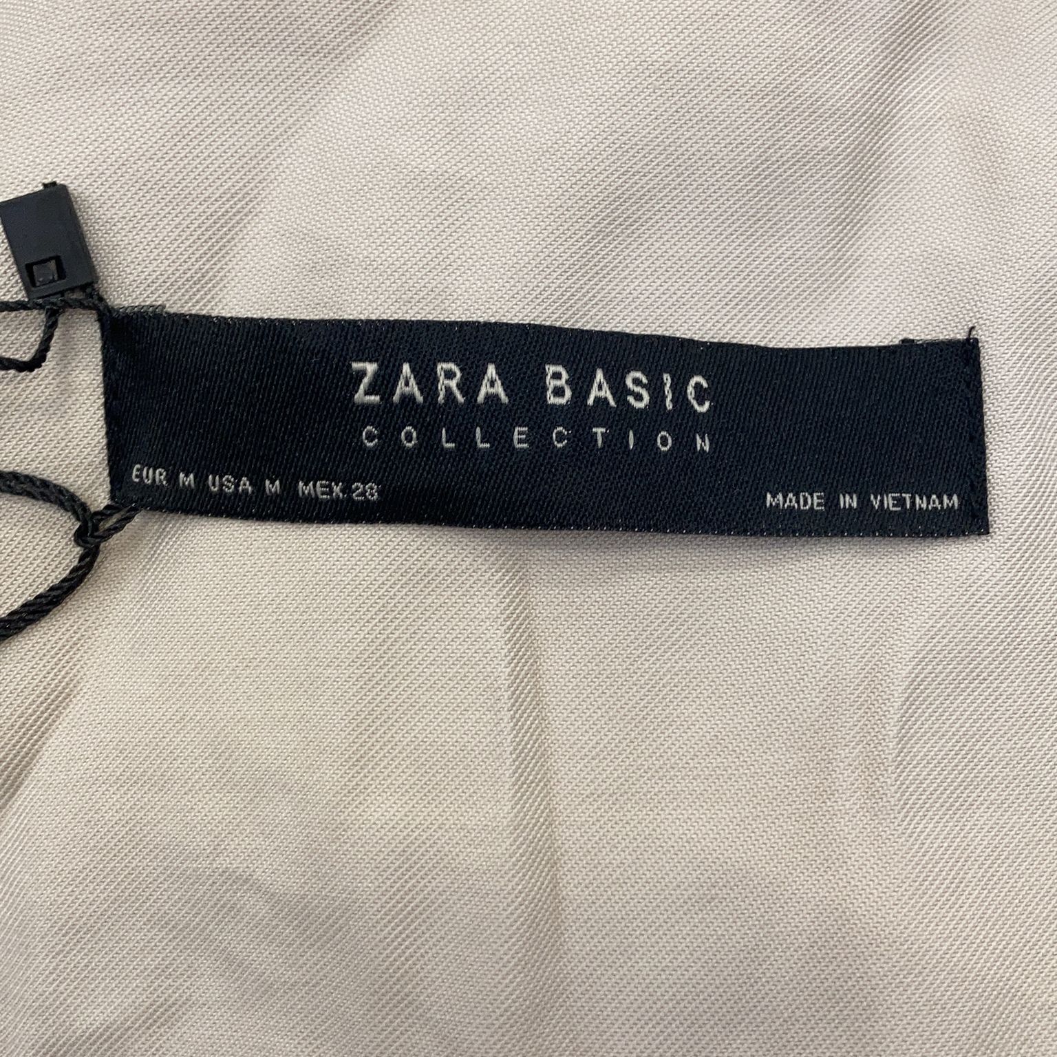 Zara Basic