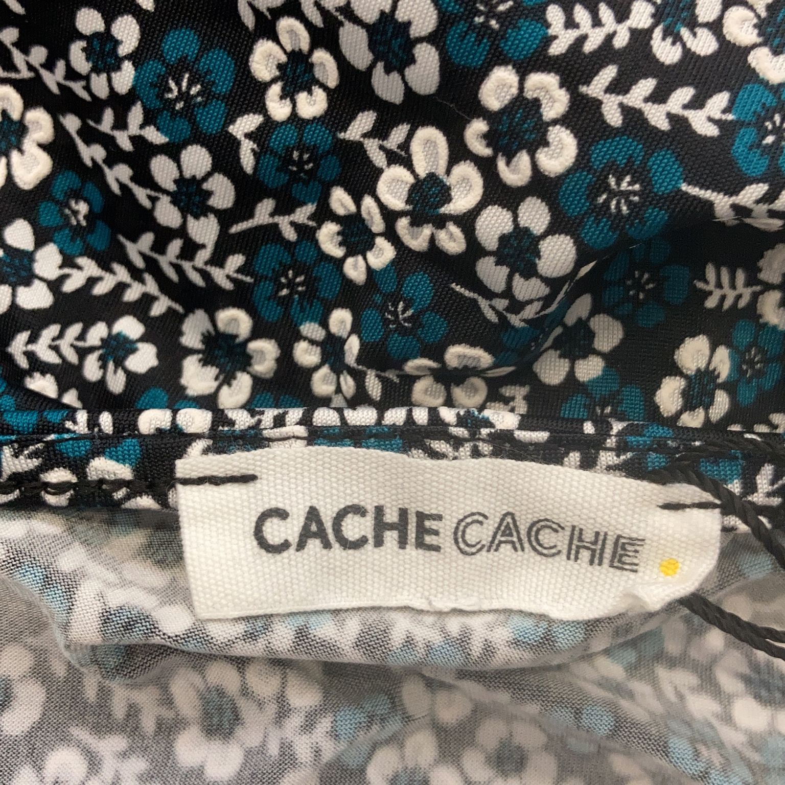 Cache Cache