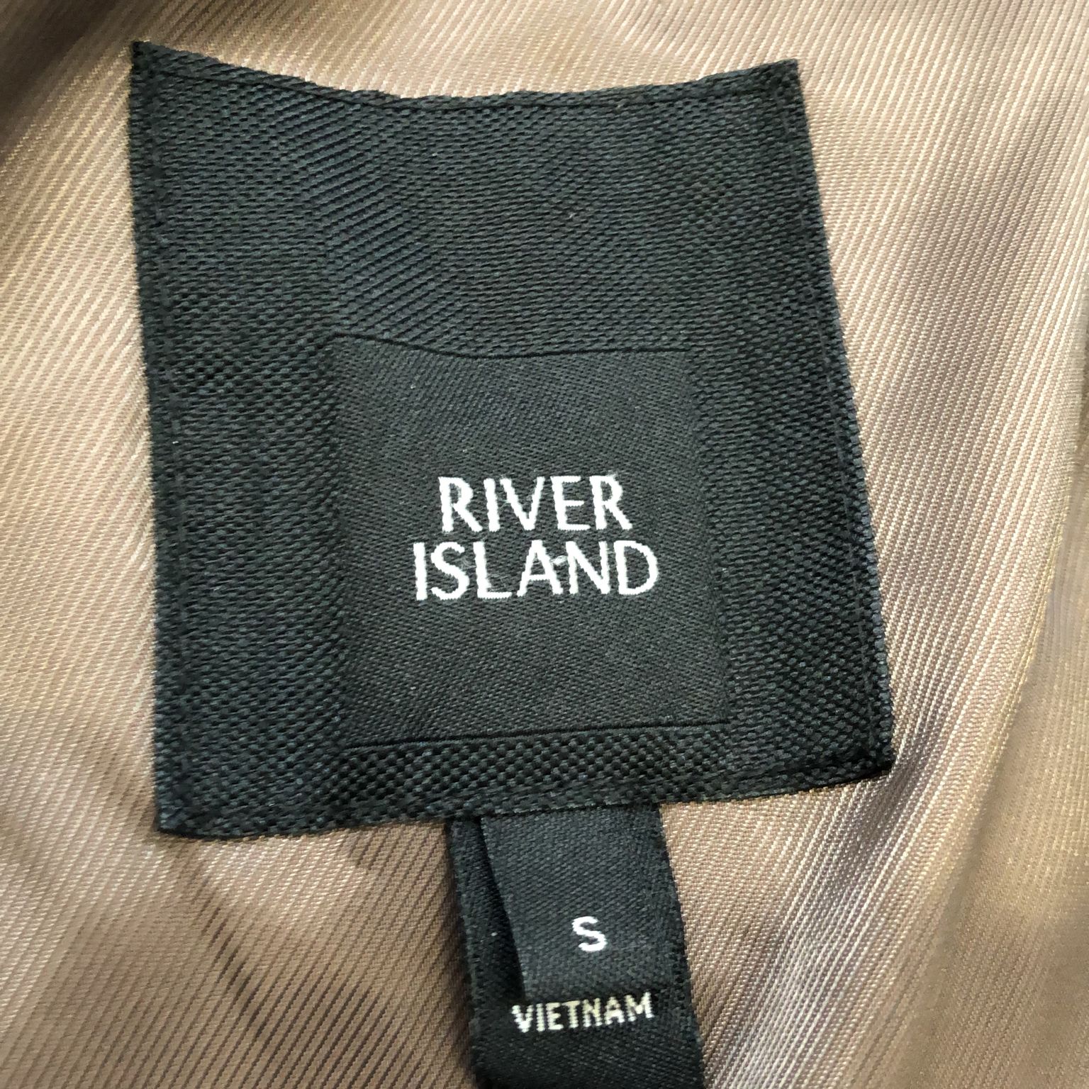 River Island