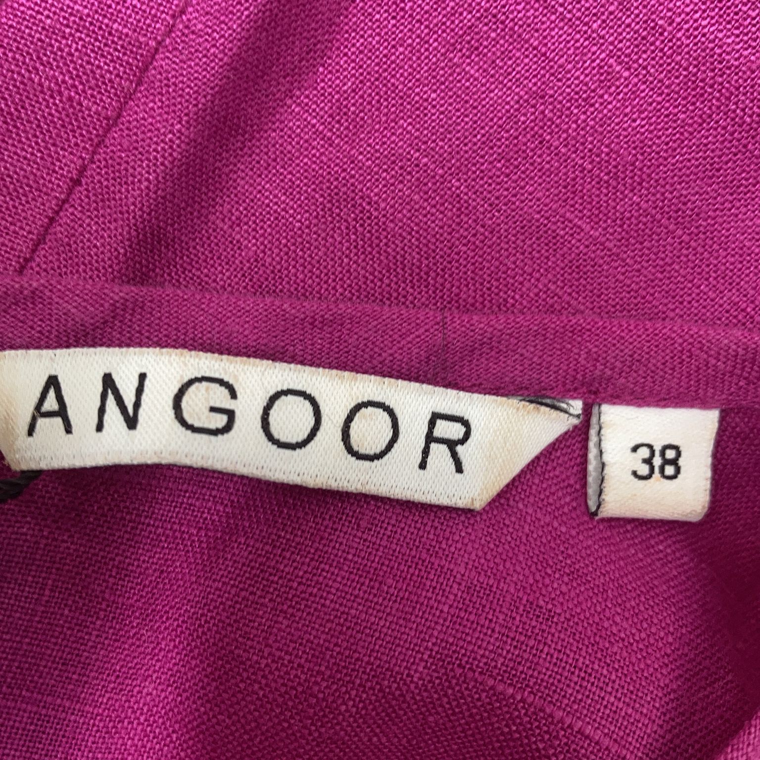 Angoor