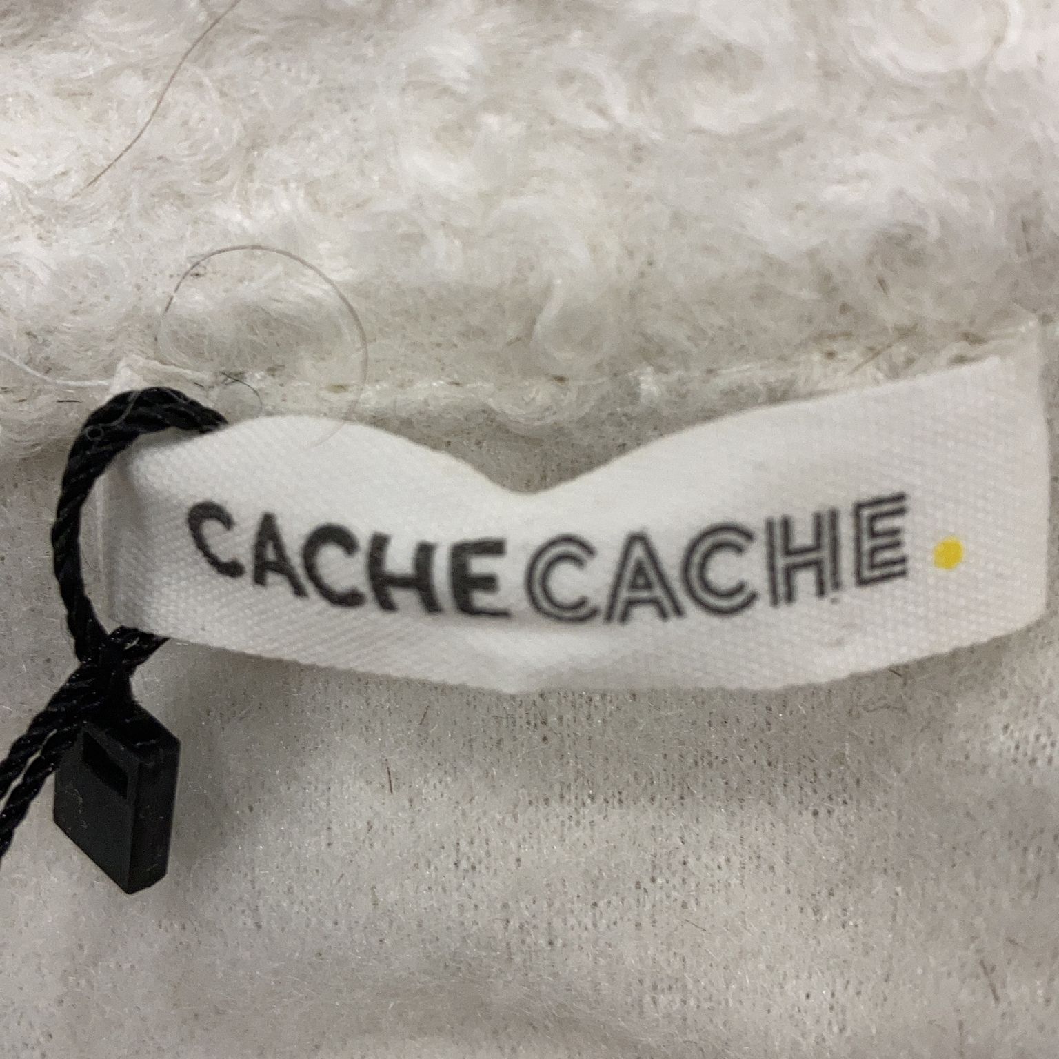 Cache Cache