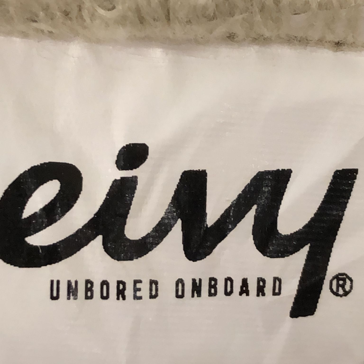 Eimy Unbored Onboard