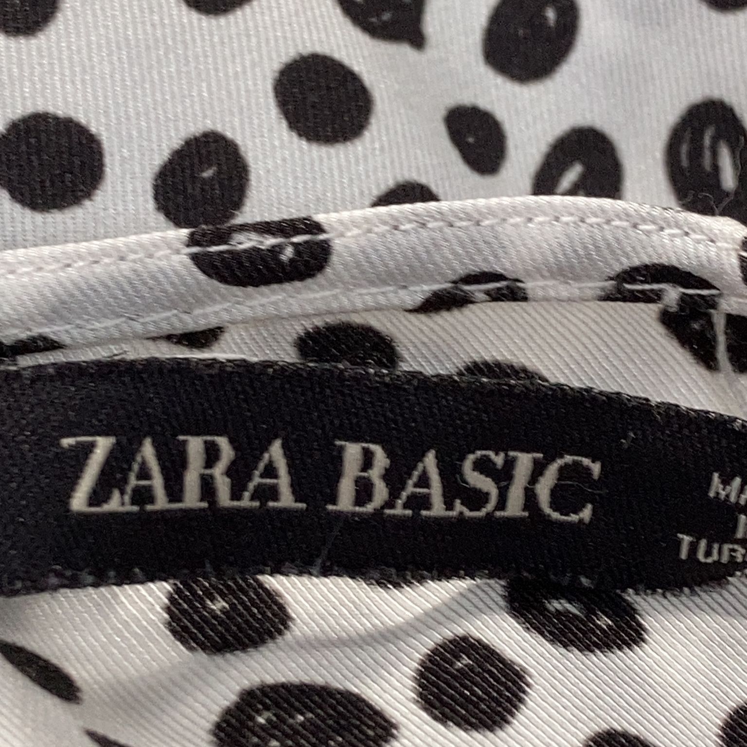 Zara Basic