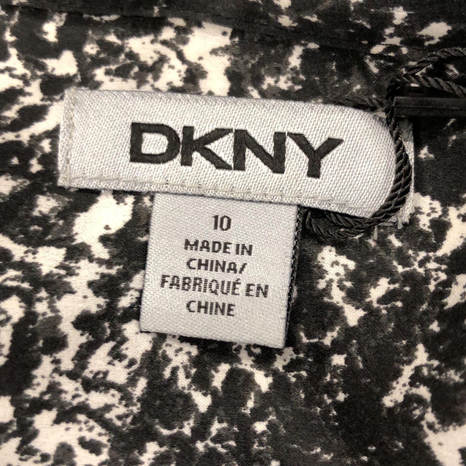 DKNY