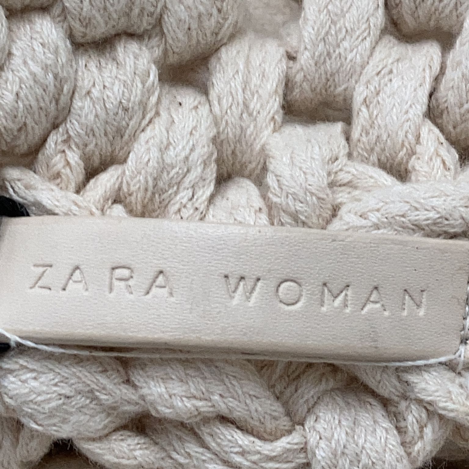 Zara Woman