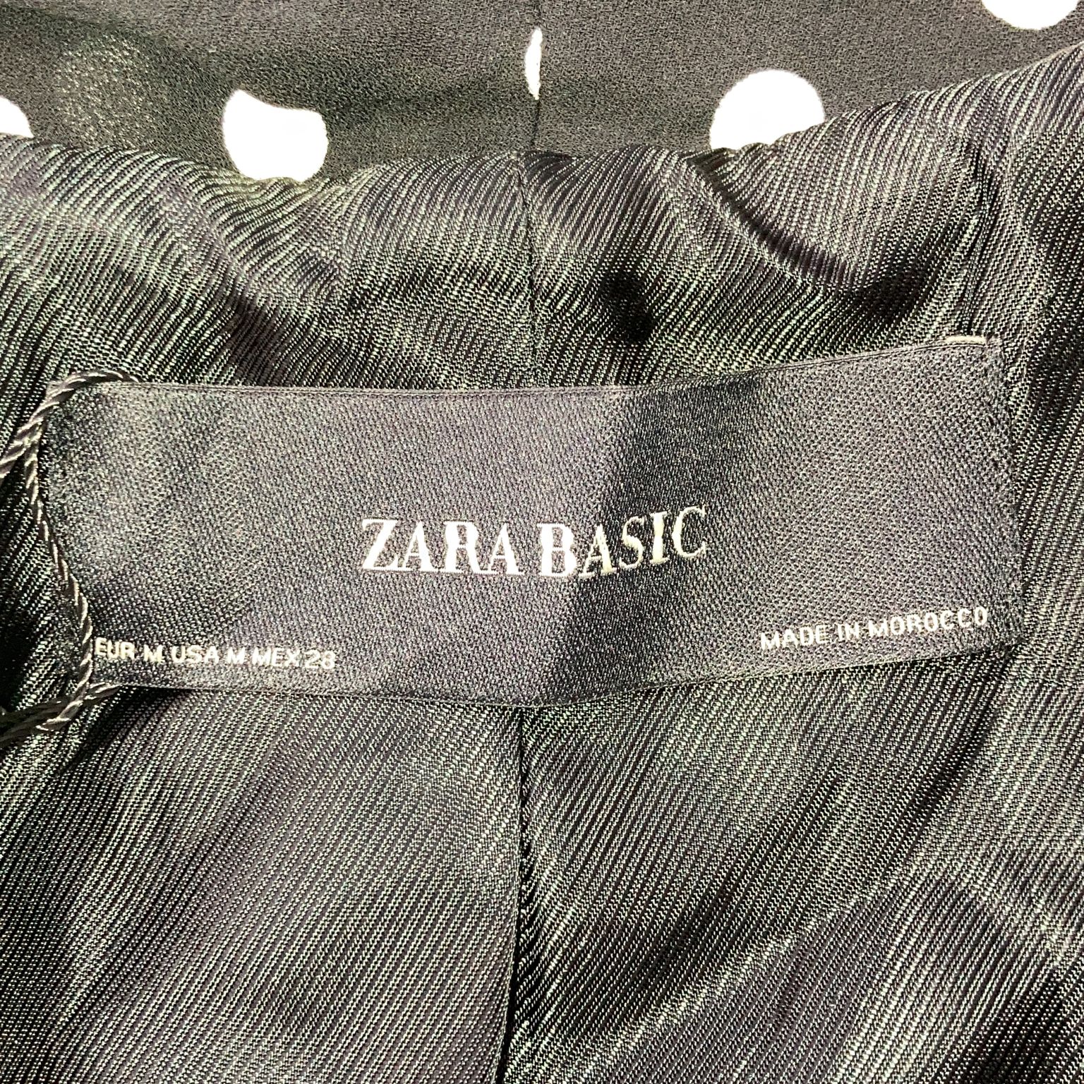 Zara Basic