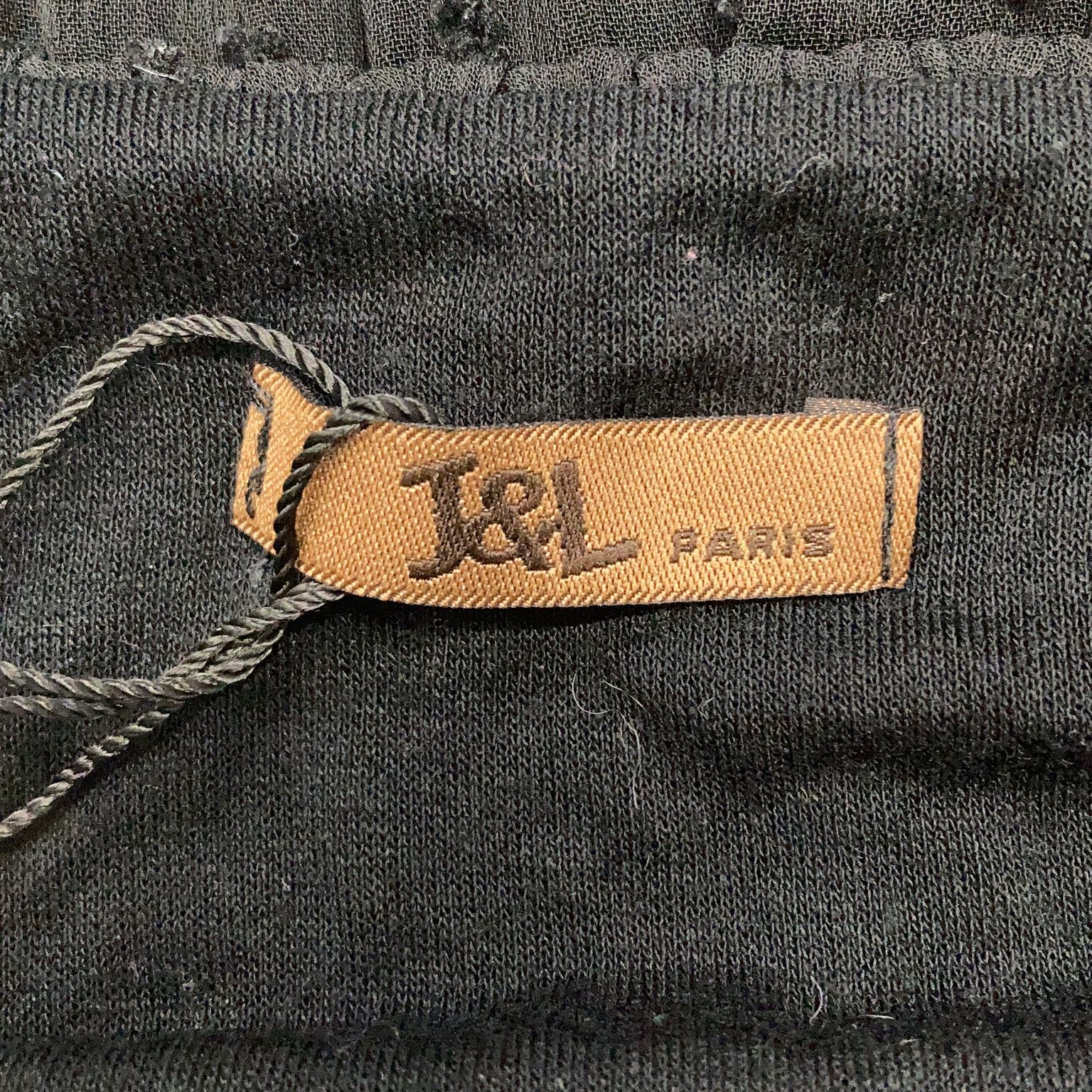 JL Paris