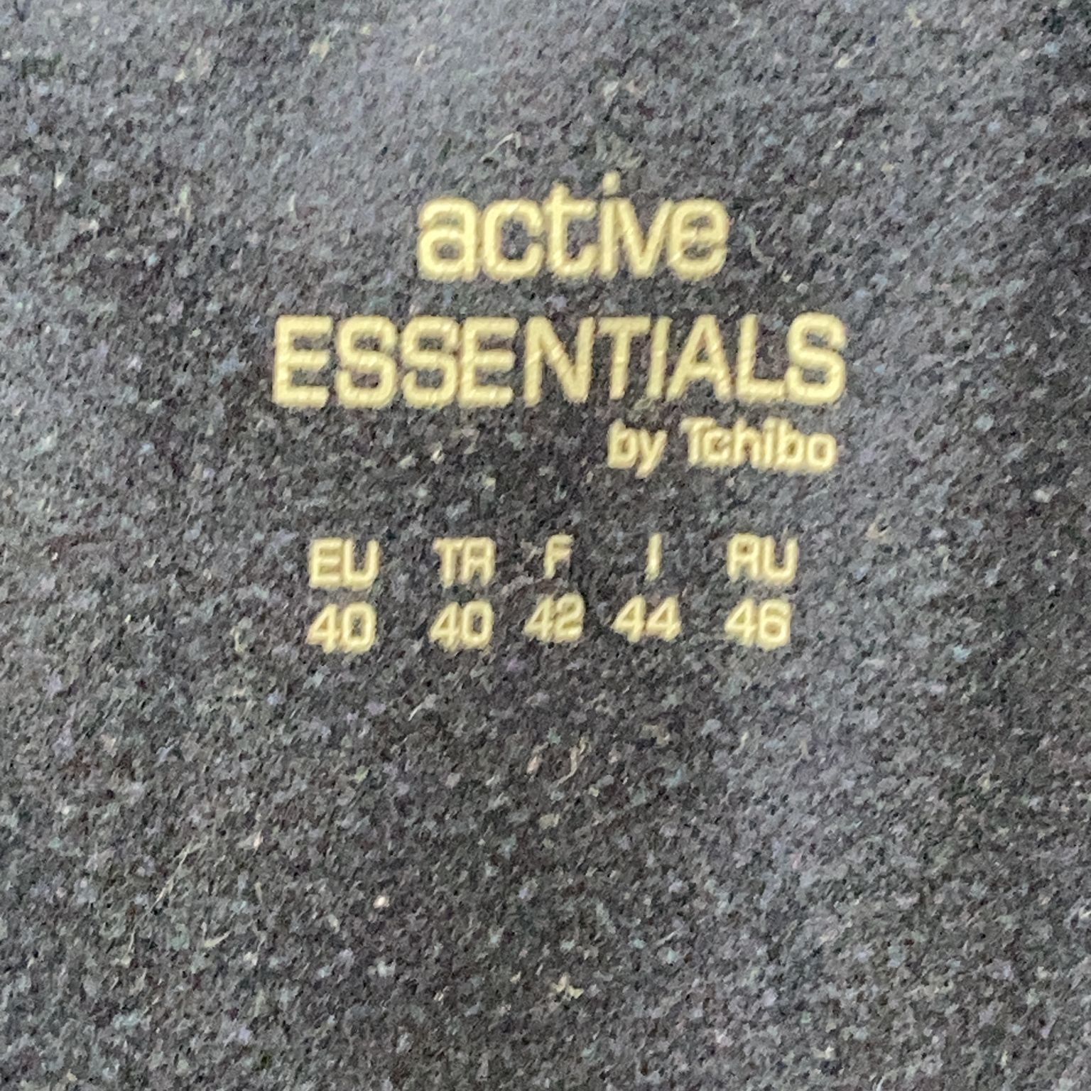 Active Essentials by Tchibo