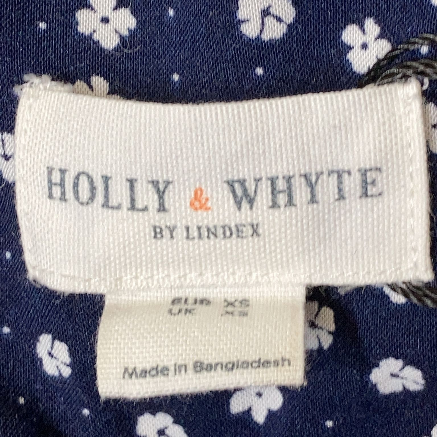 Holly  Whyte by Lindex