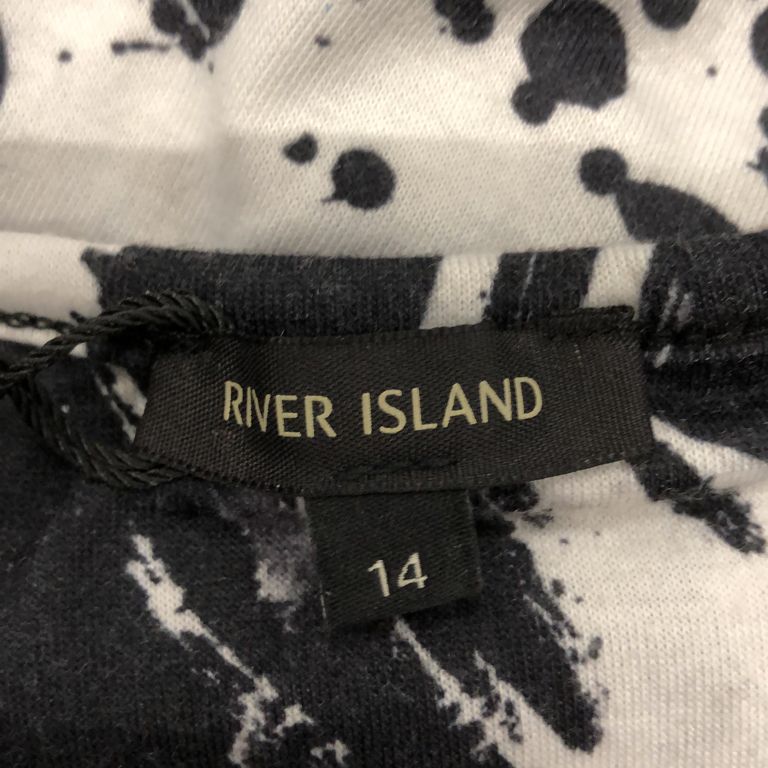 River Island