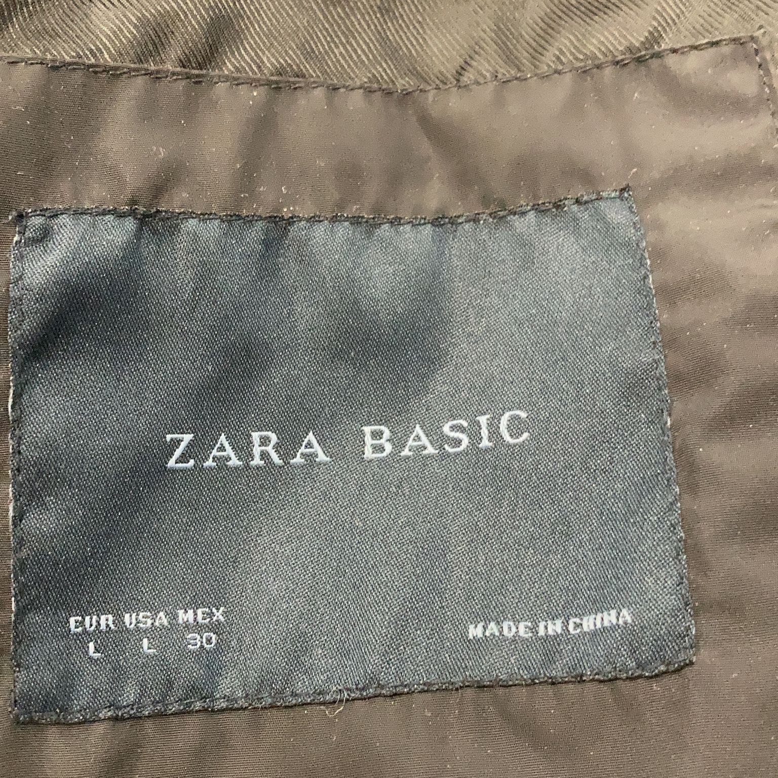 Zara Basic