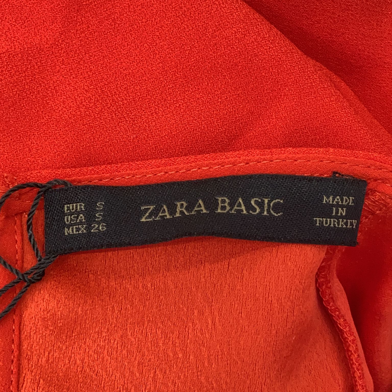 Zara Basic