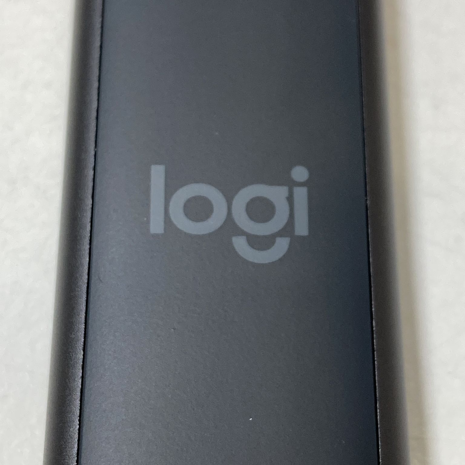 Logi