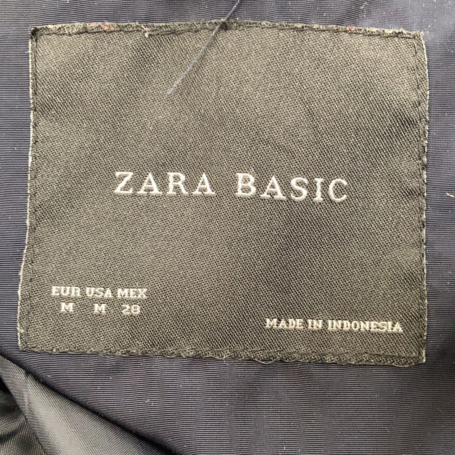 Zara Basic