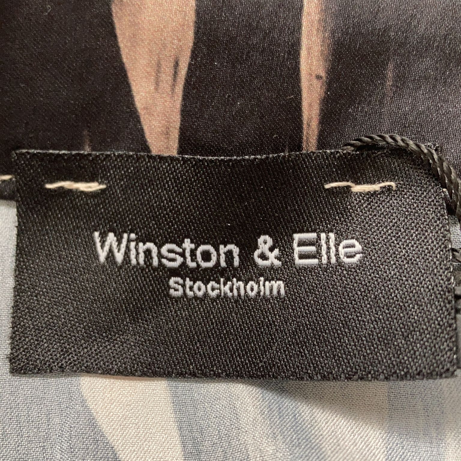 Winston  Elle