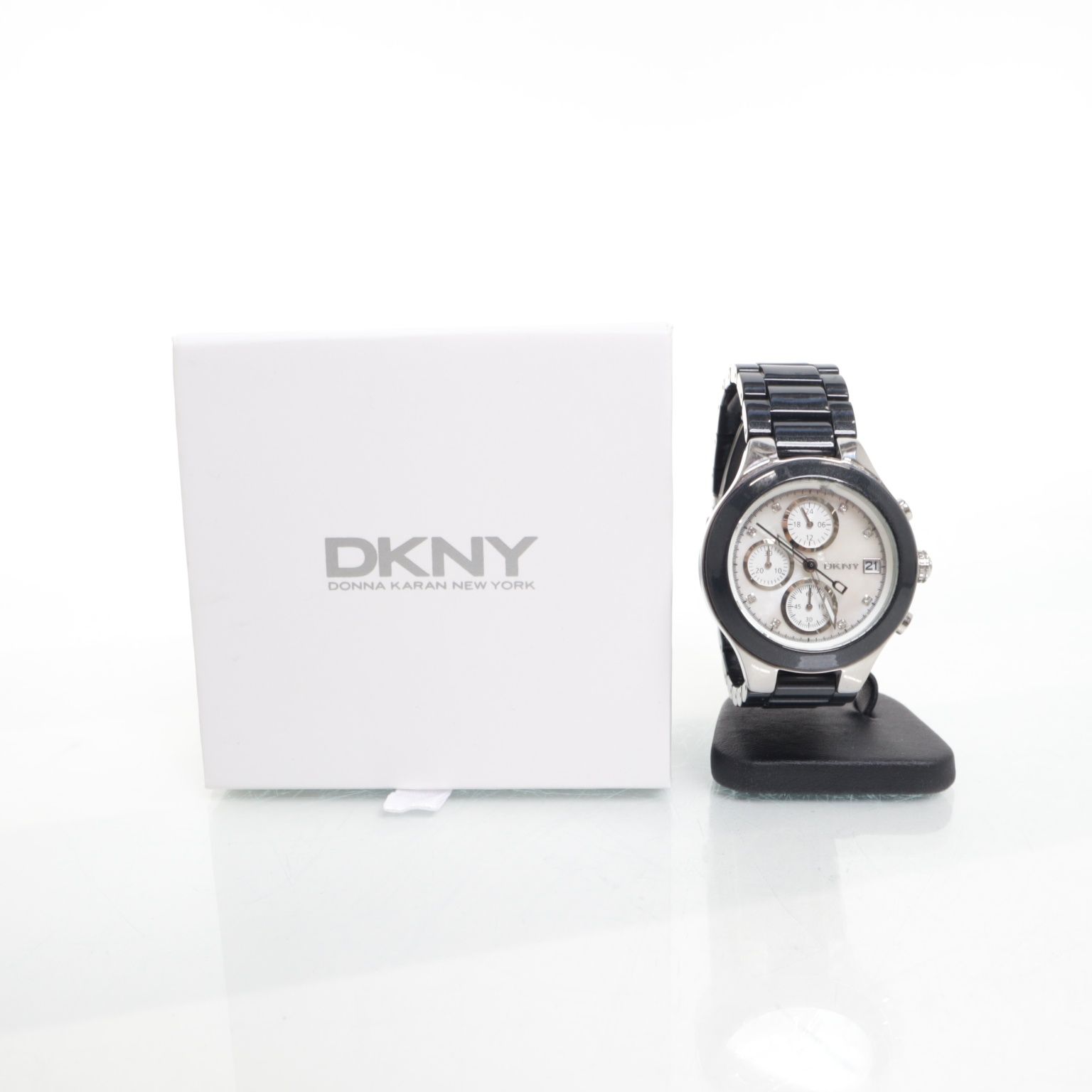 DKNY