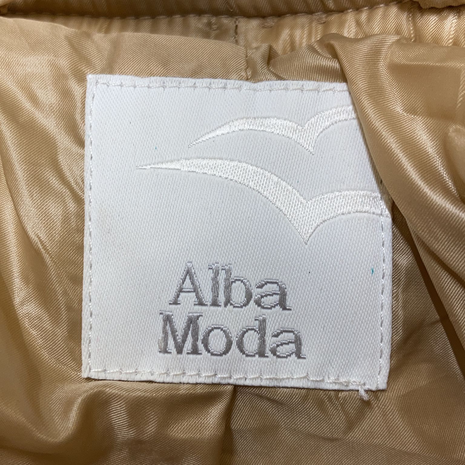 Alba Moda