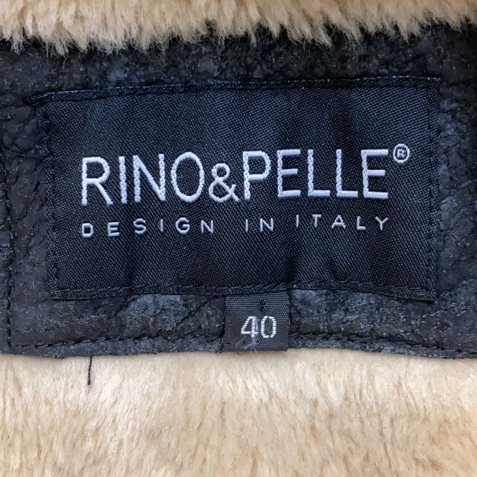 Rino  Pelle