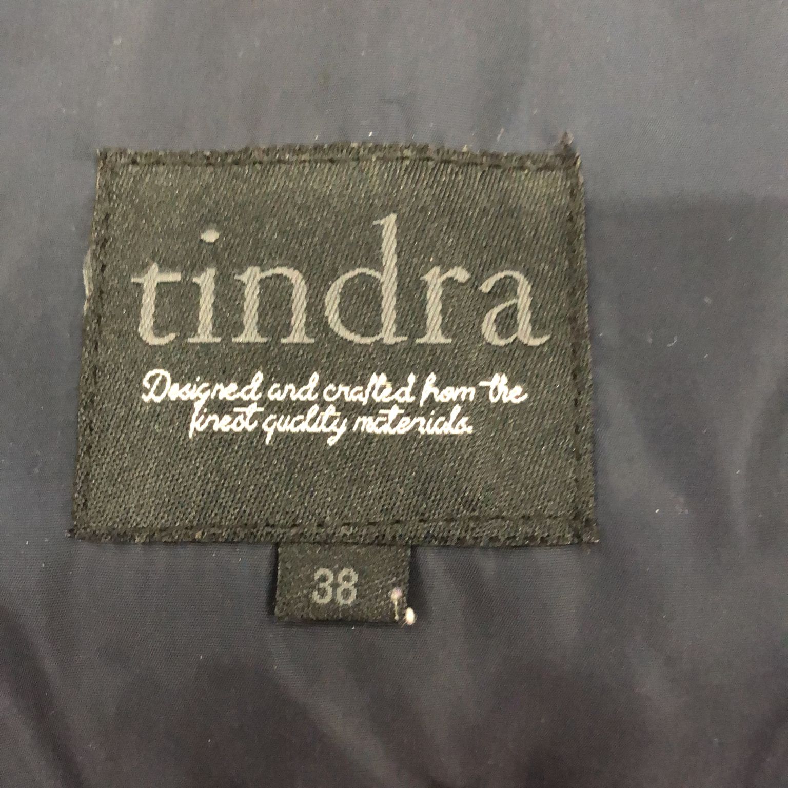 Tindra