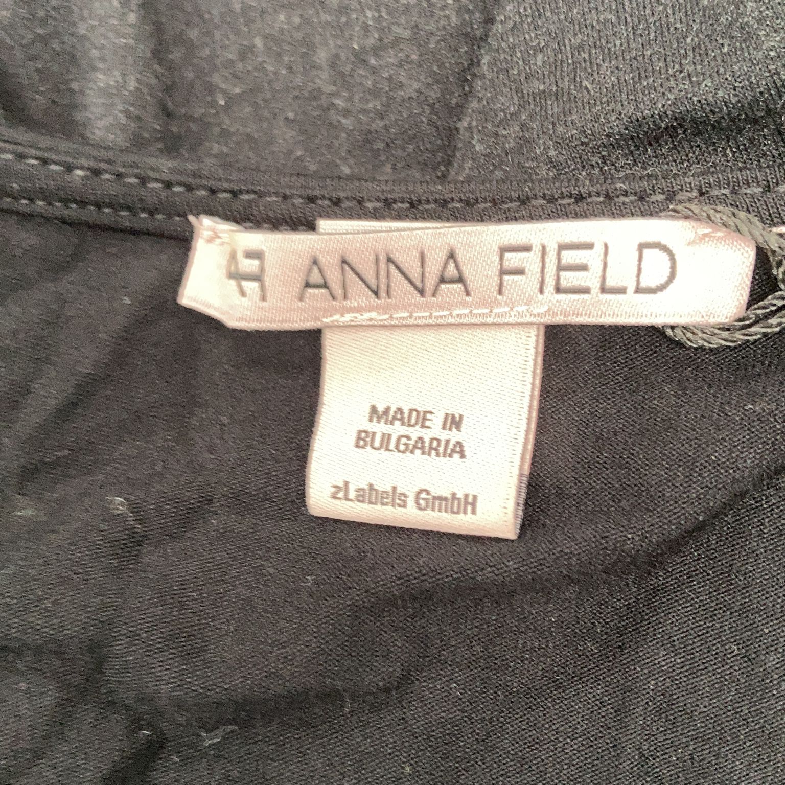 Anna Field