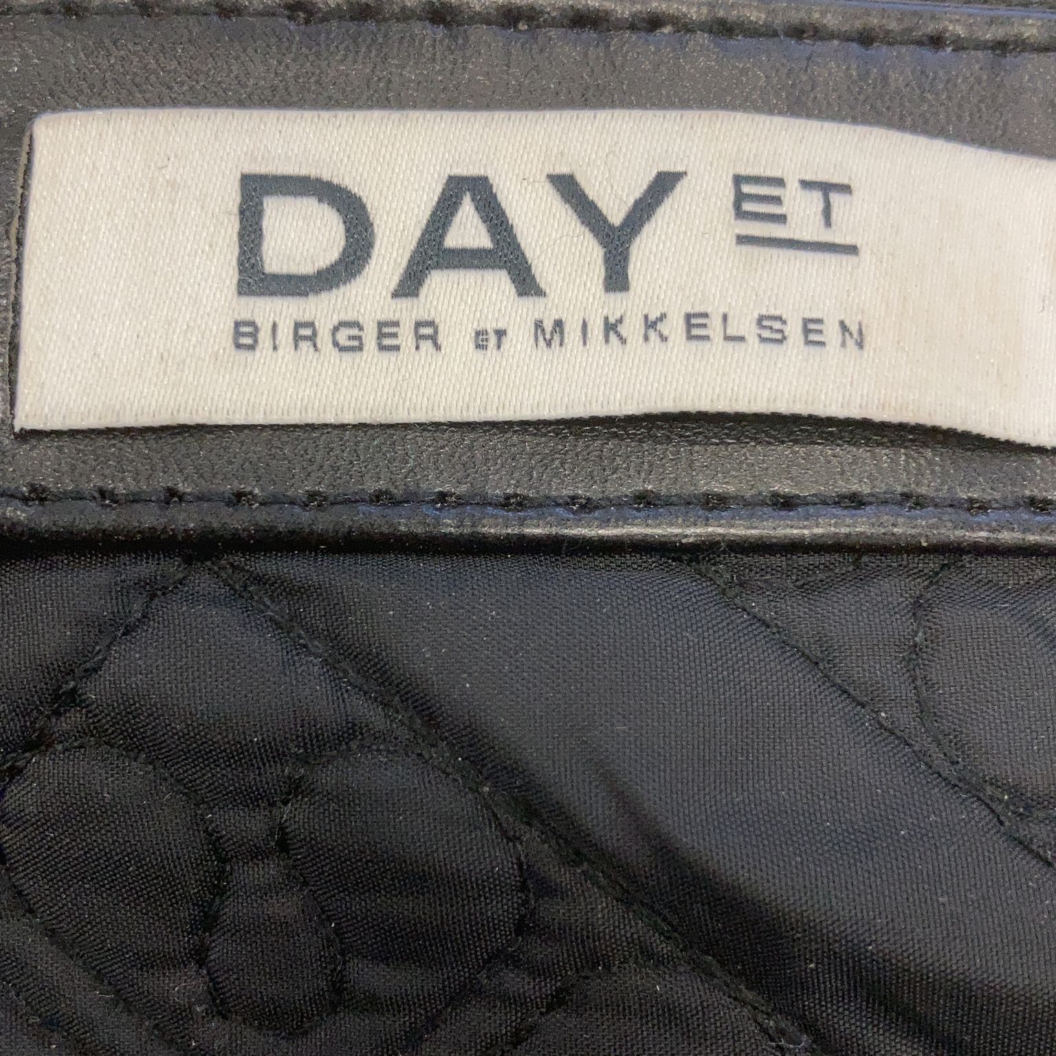 DAY Birger et Mikkelsen