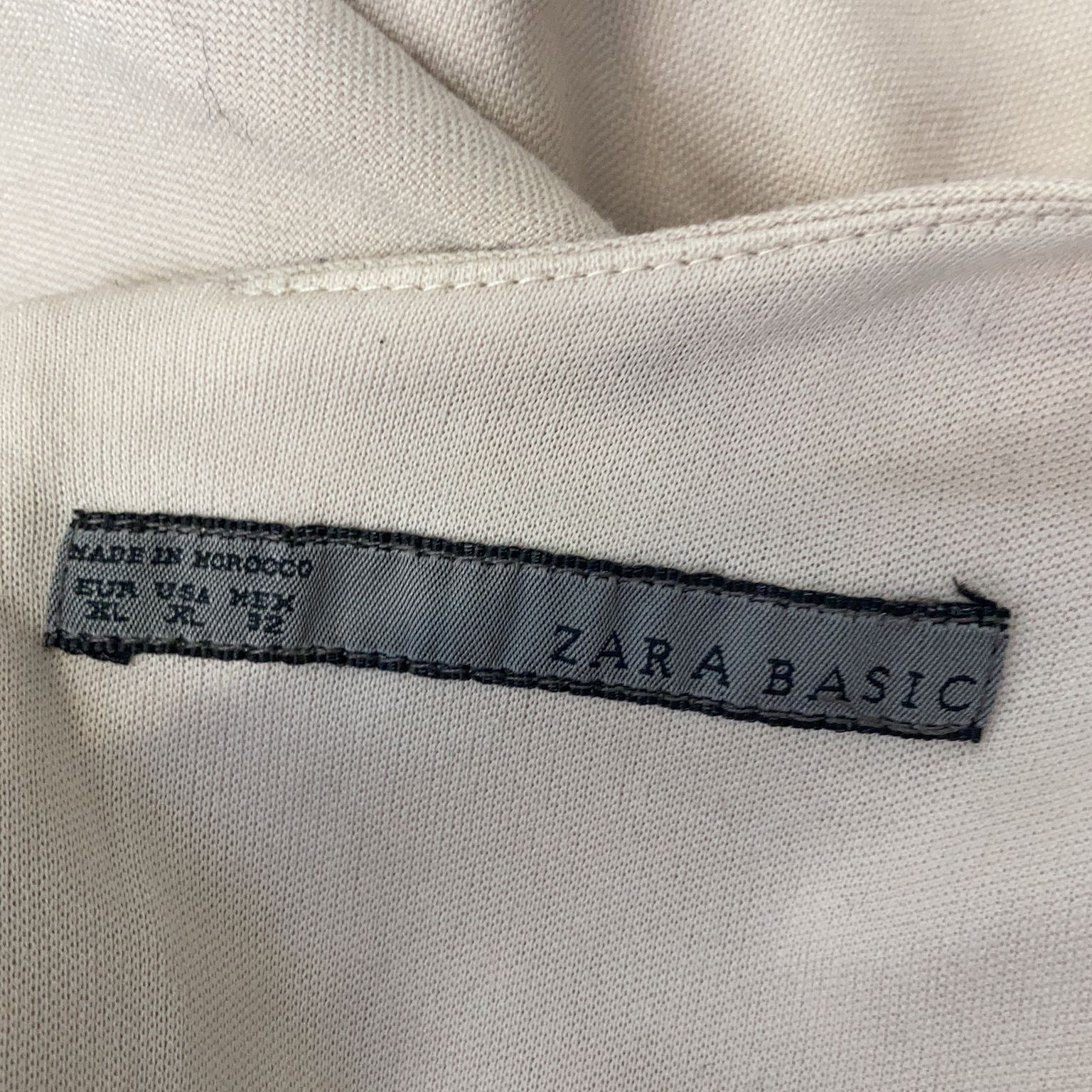 Zara Basic