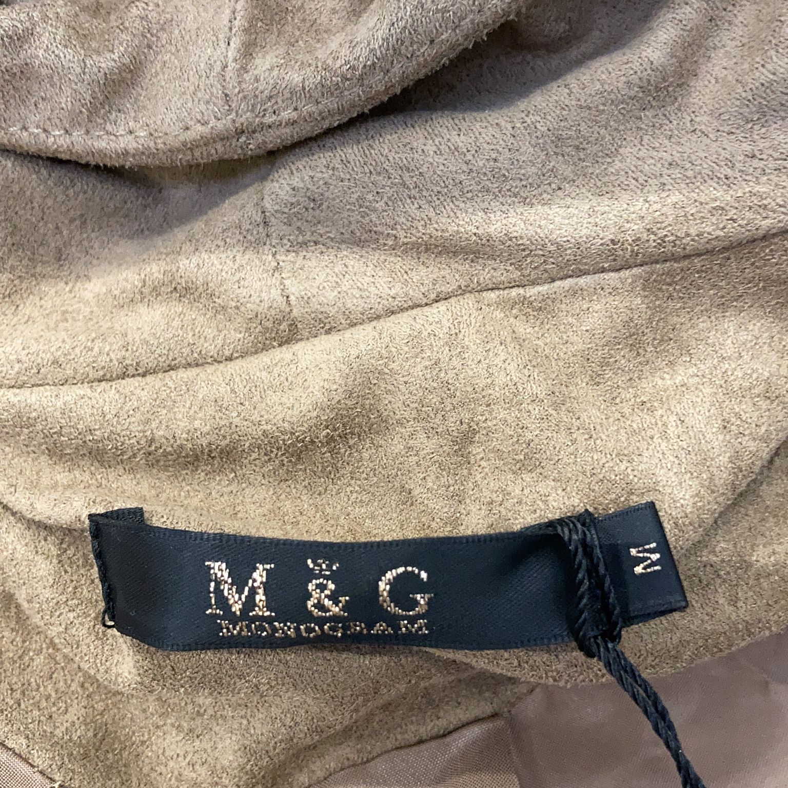 M  G