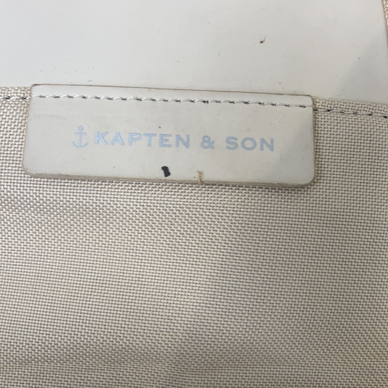 Kapten  Son