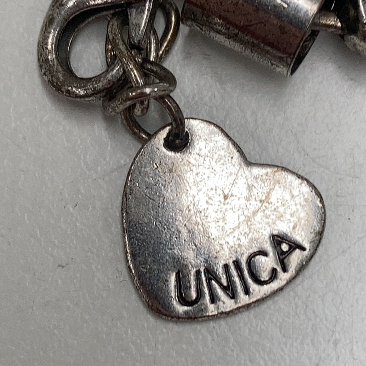 Unica