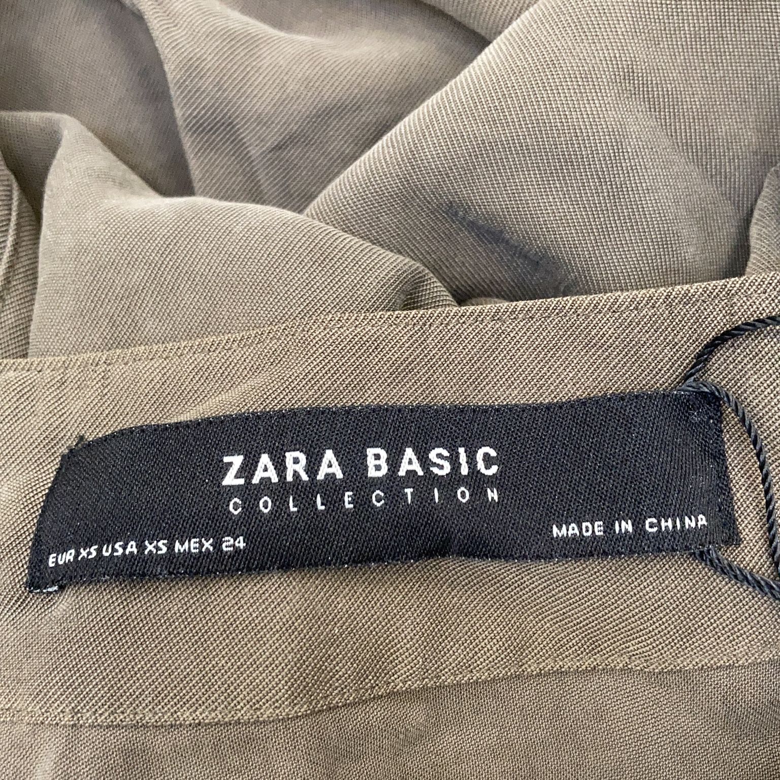 Zara Basic