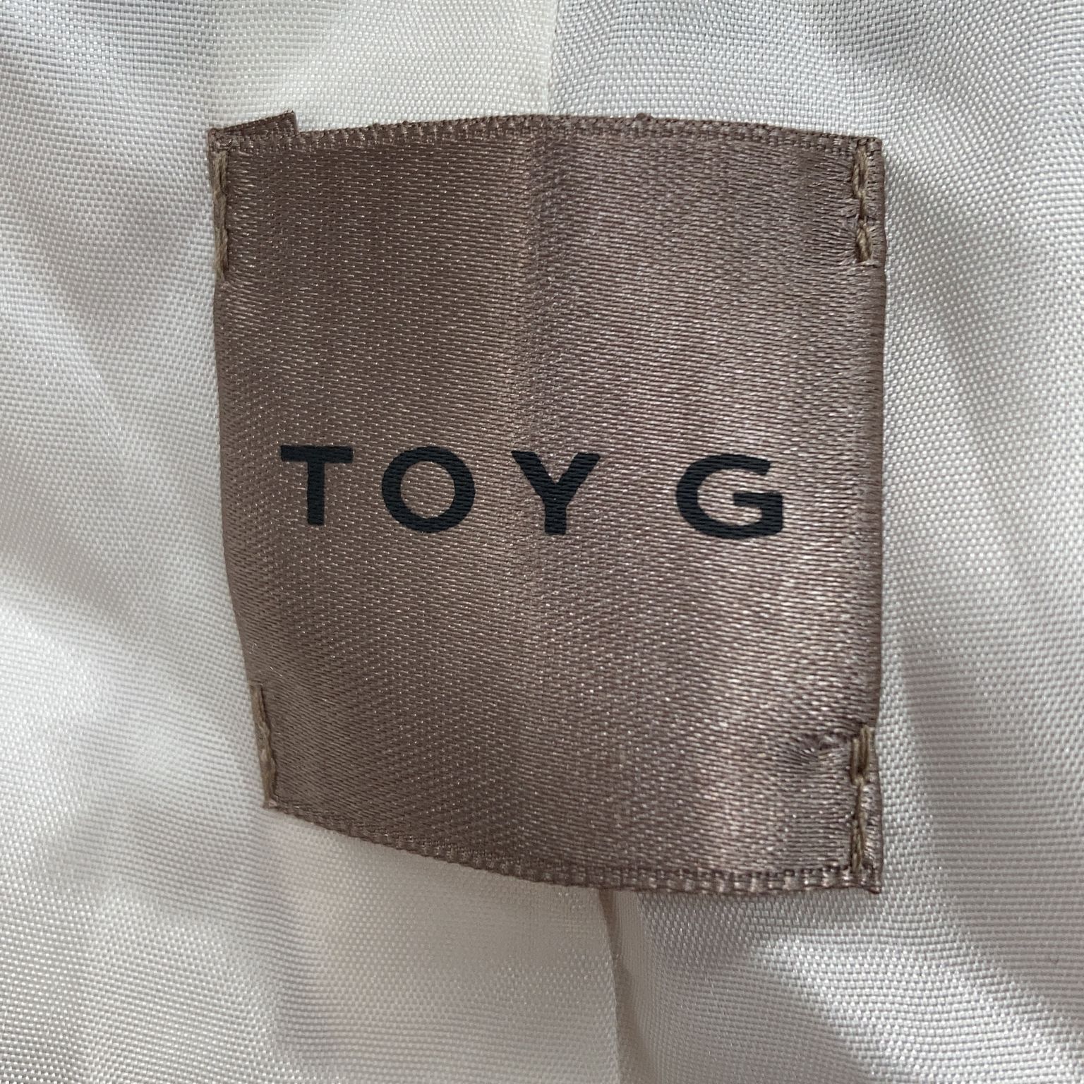 Toy G