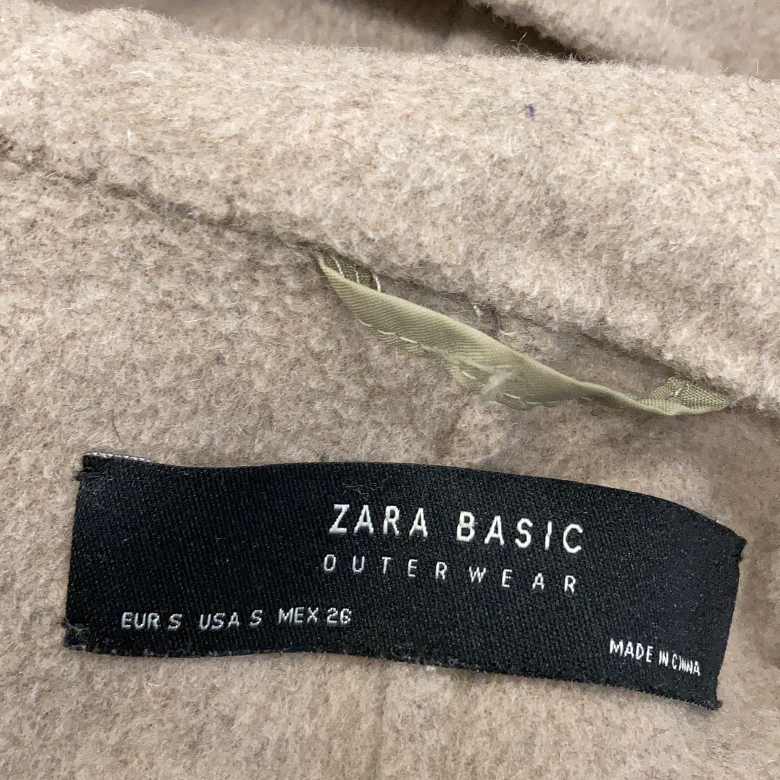 Zara Basic