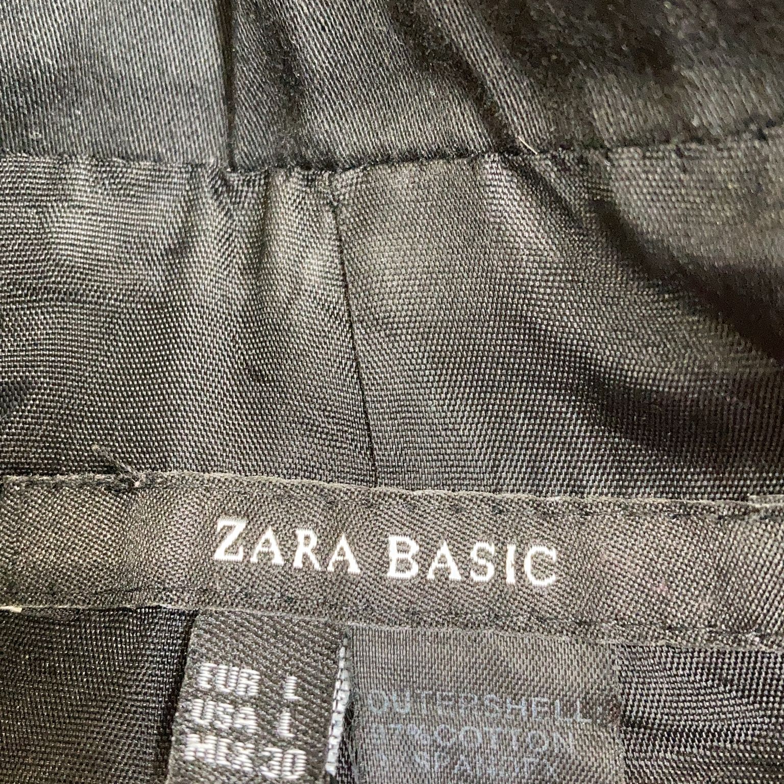 Zara Basic