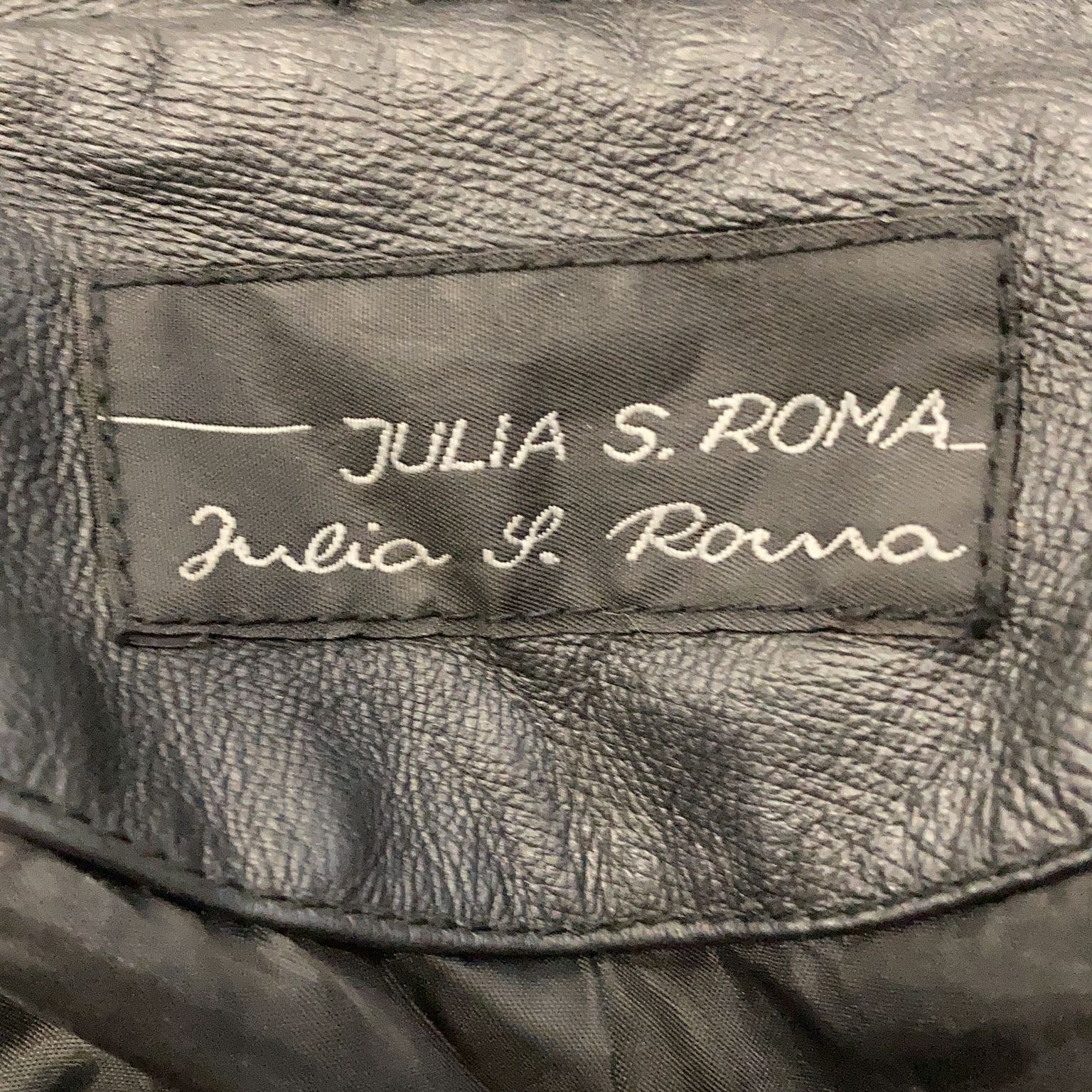 Julia S.Roma