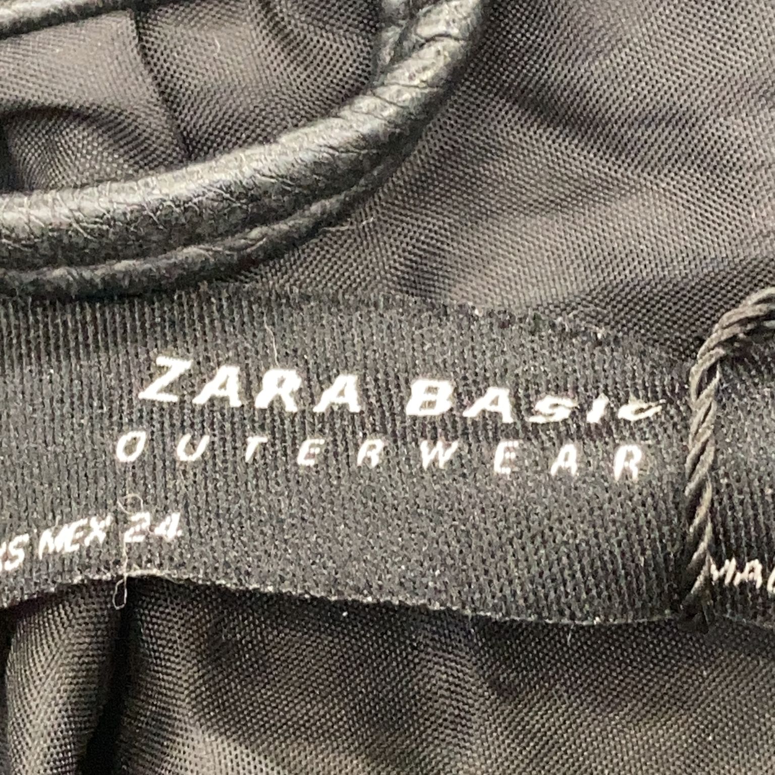 Zara Basic