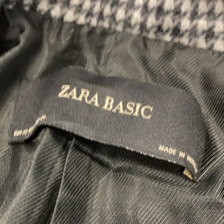 Zara Basic