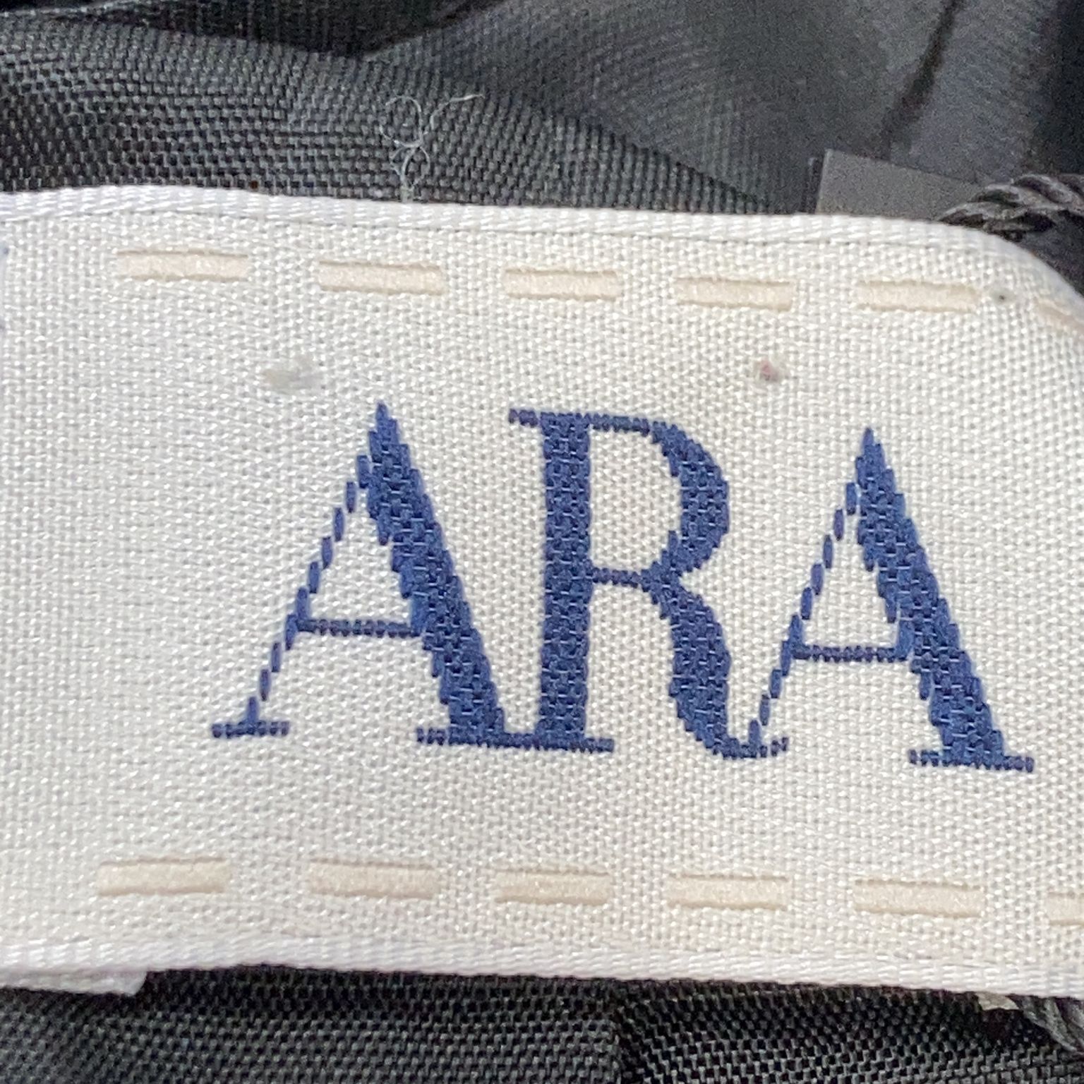 Ara