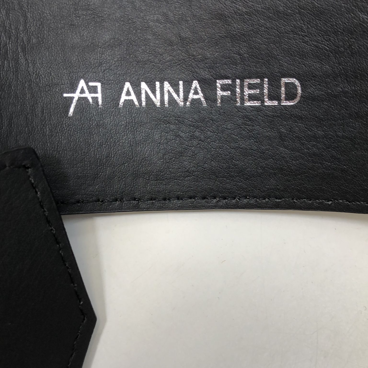 Anna Field