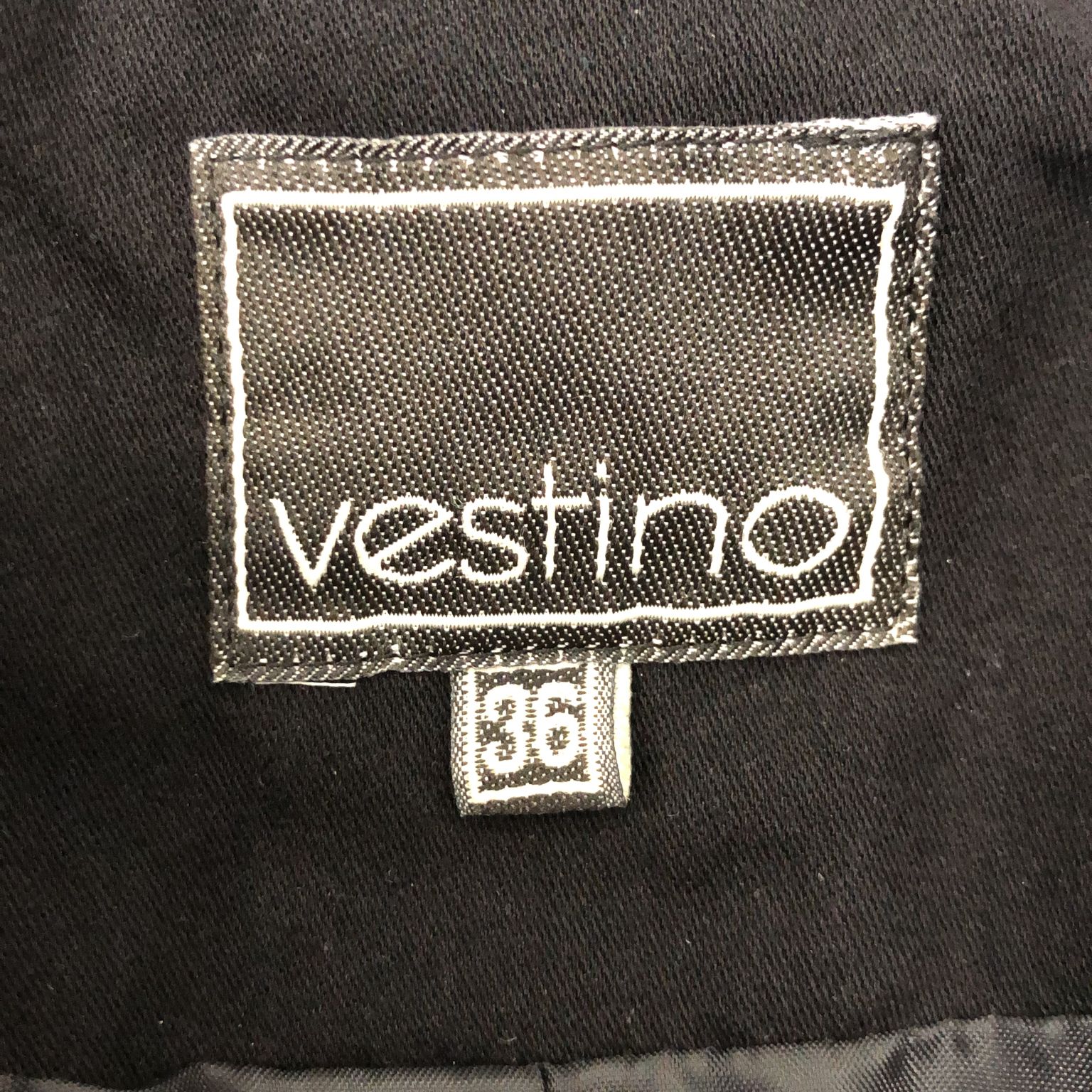 Vestino