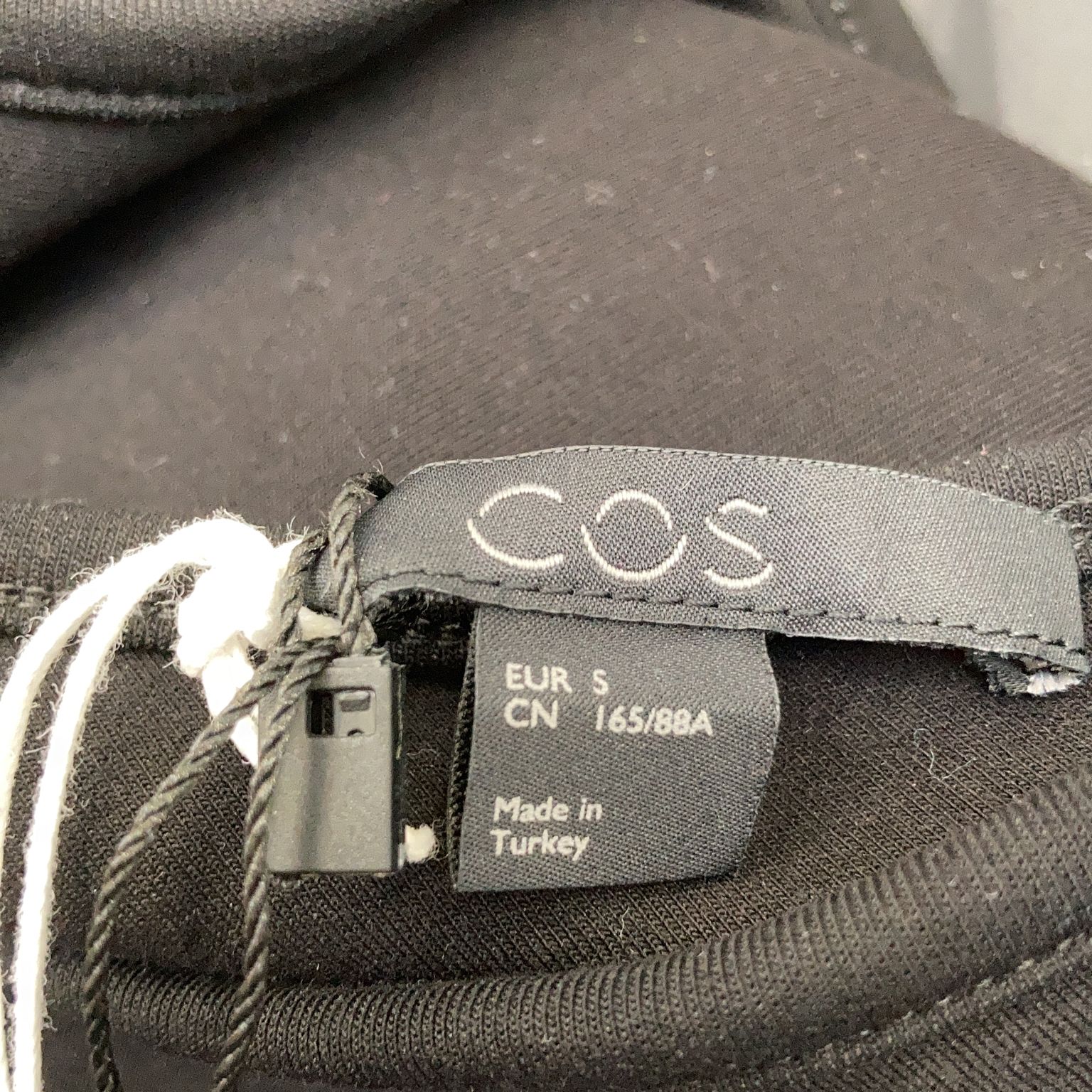 COS