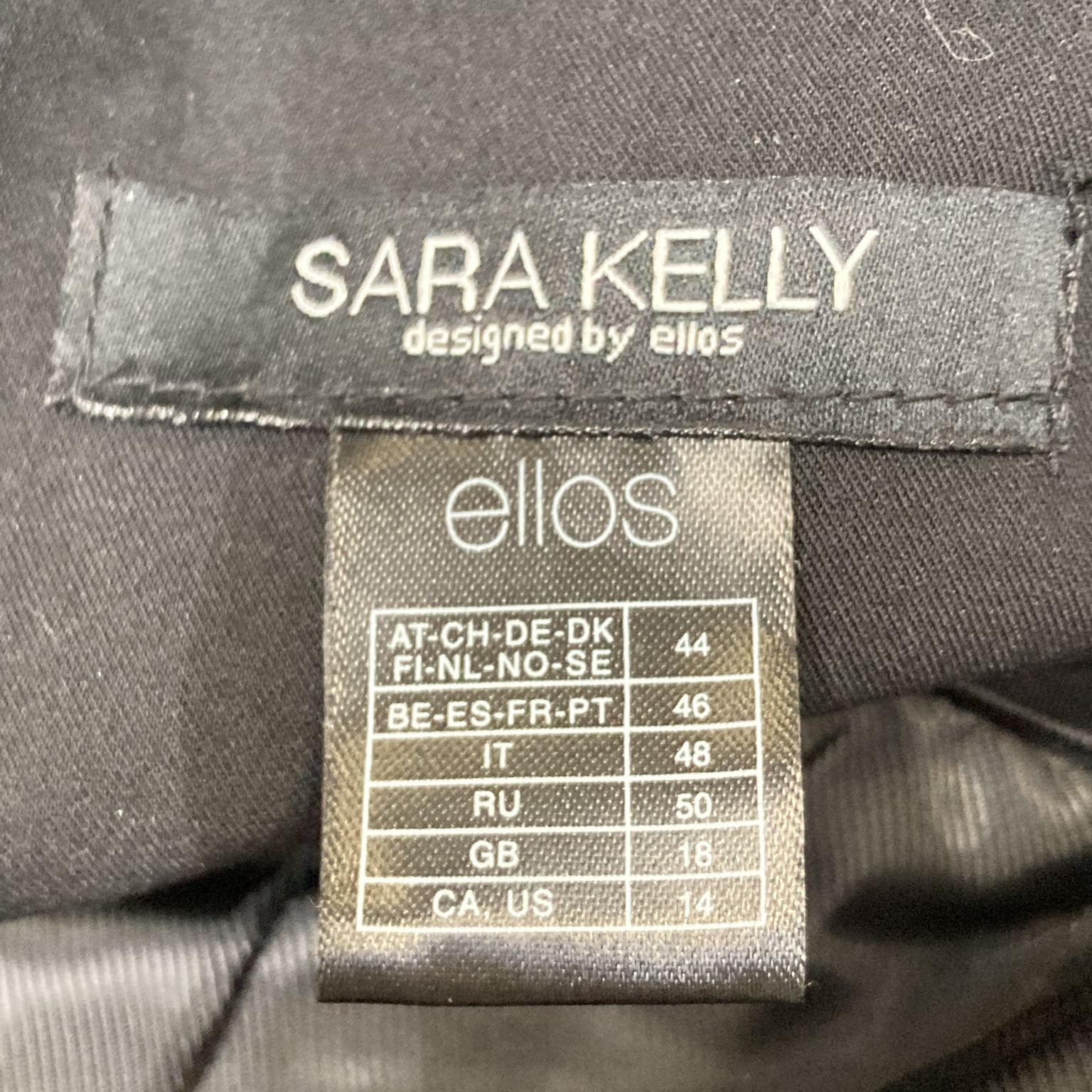 Sara Kelly by Ellos