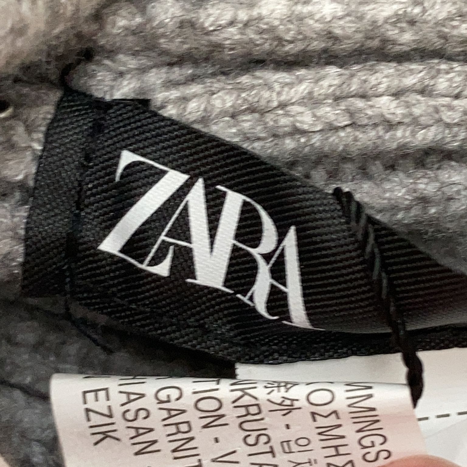 Zara Accessories