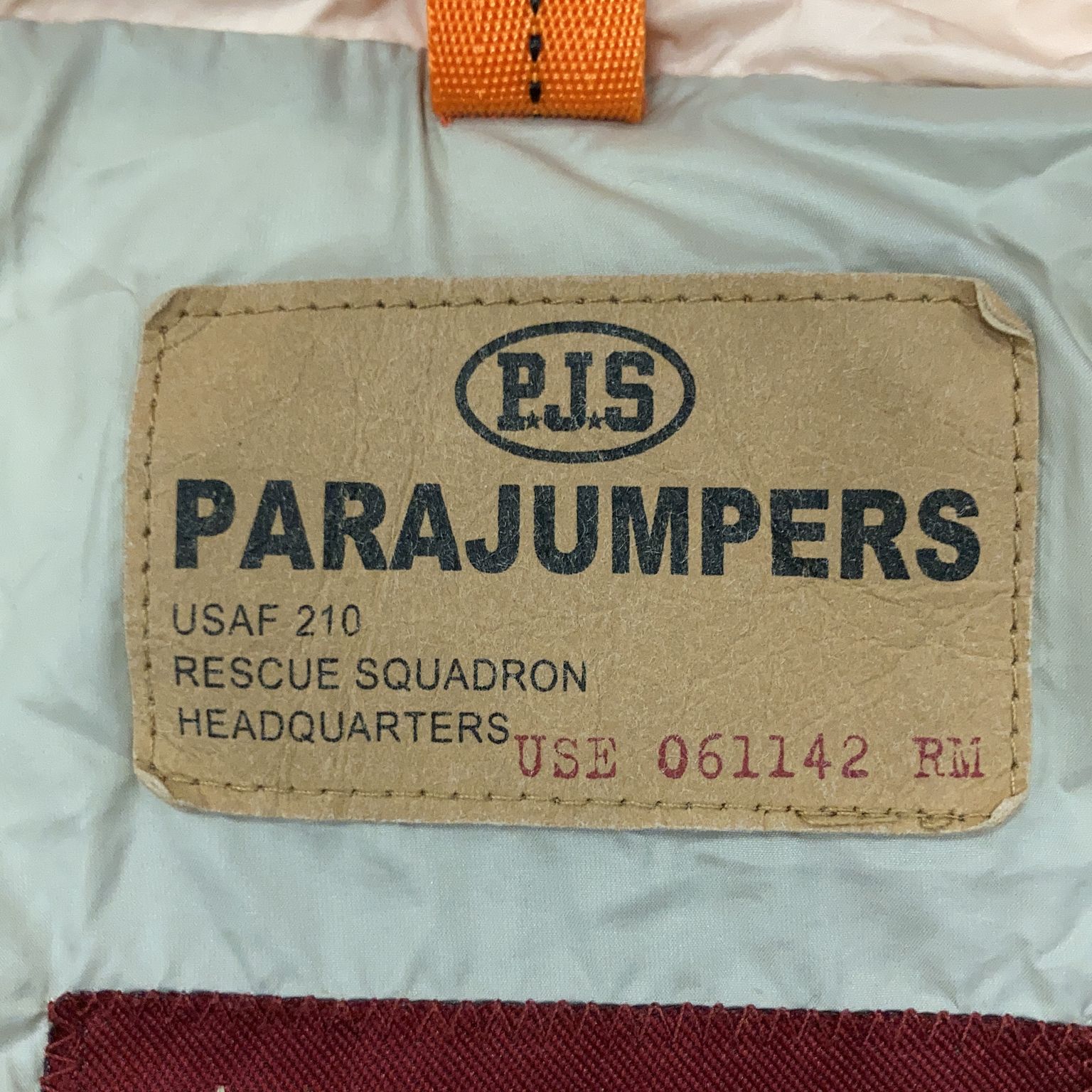 Parajumpers