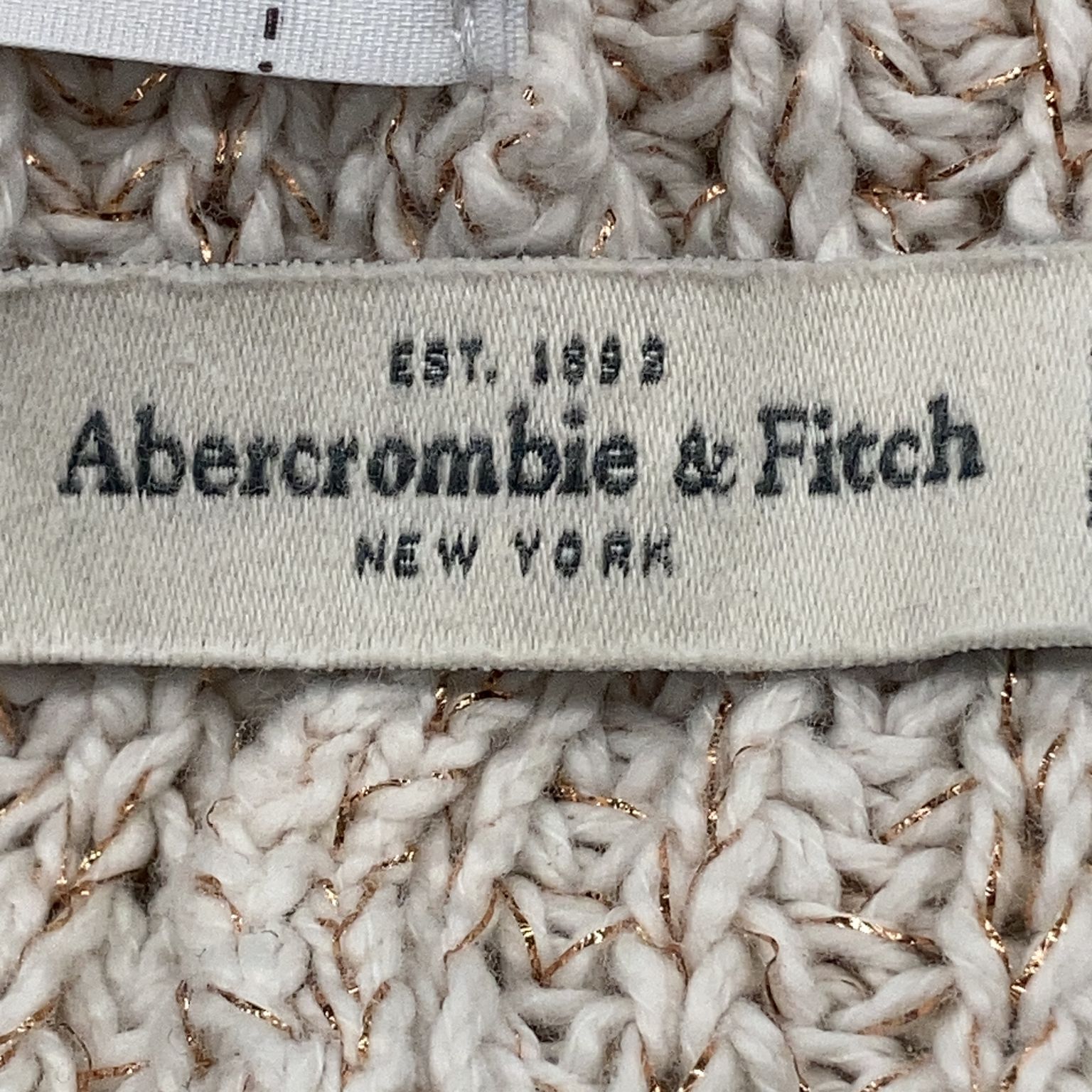 Abercrombie  Fitch