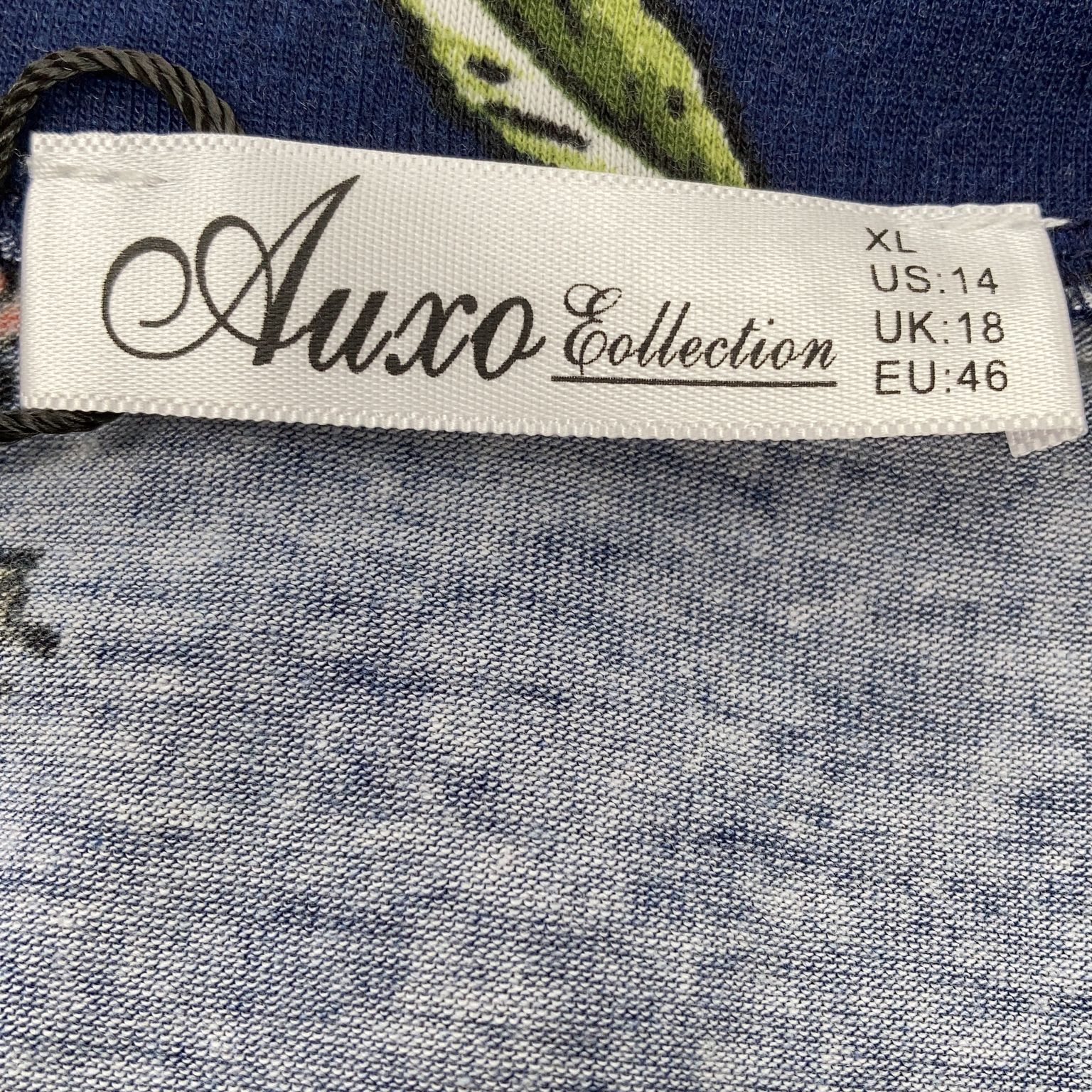 Auxo Collection