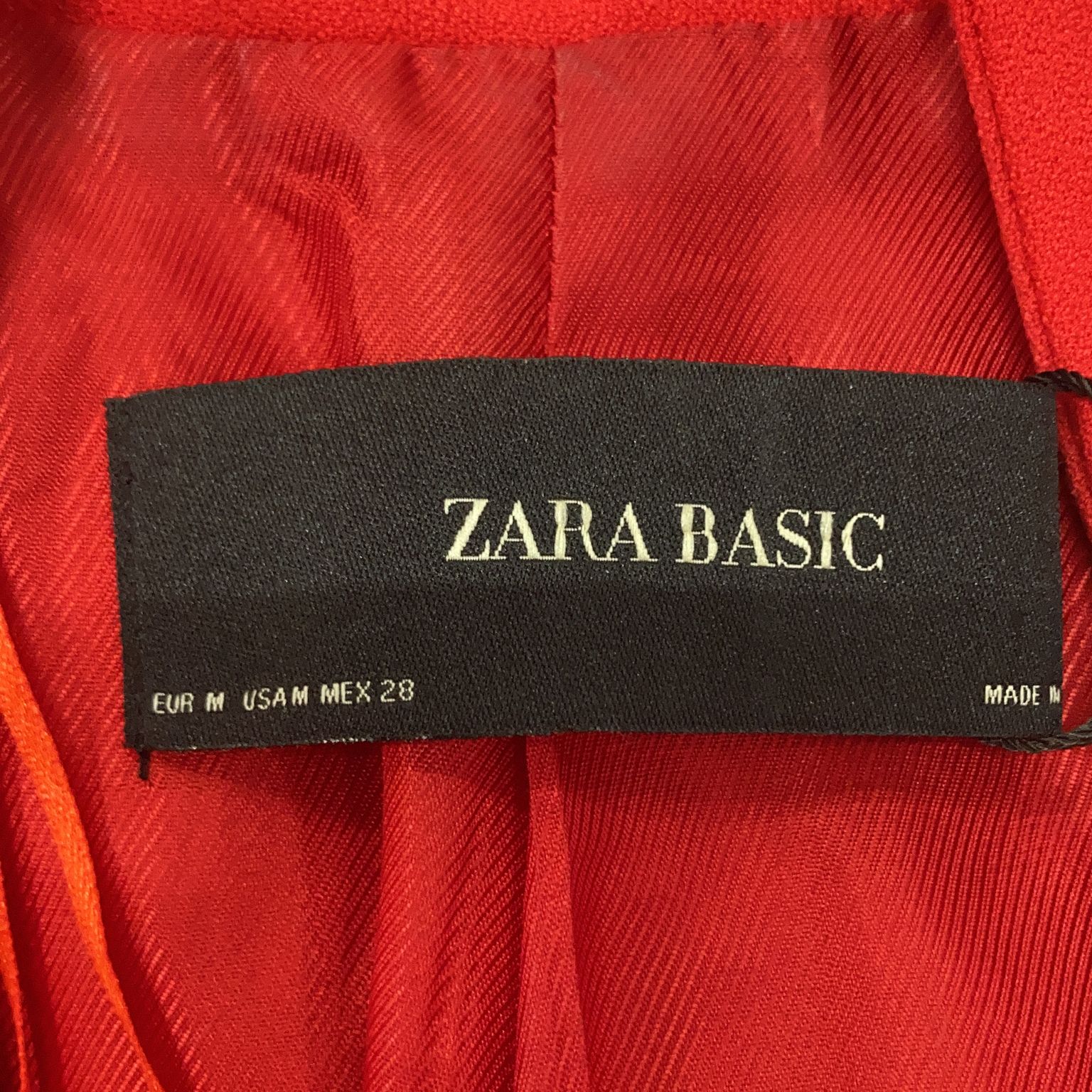 Zara Basic