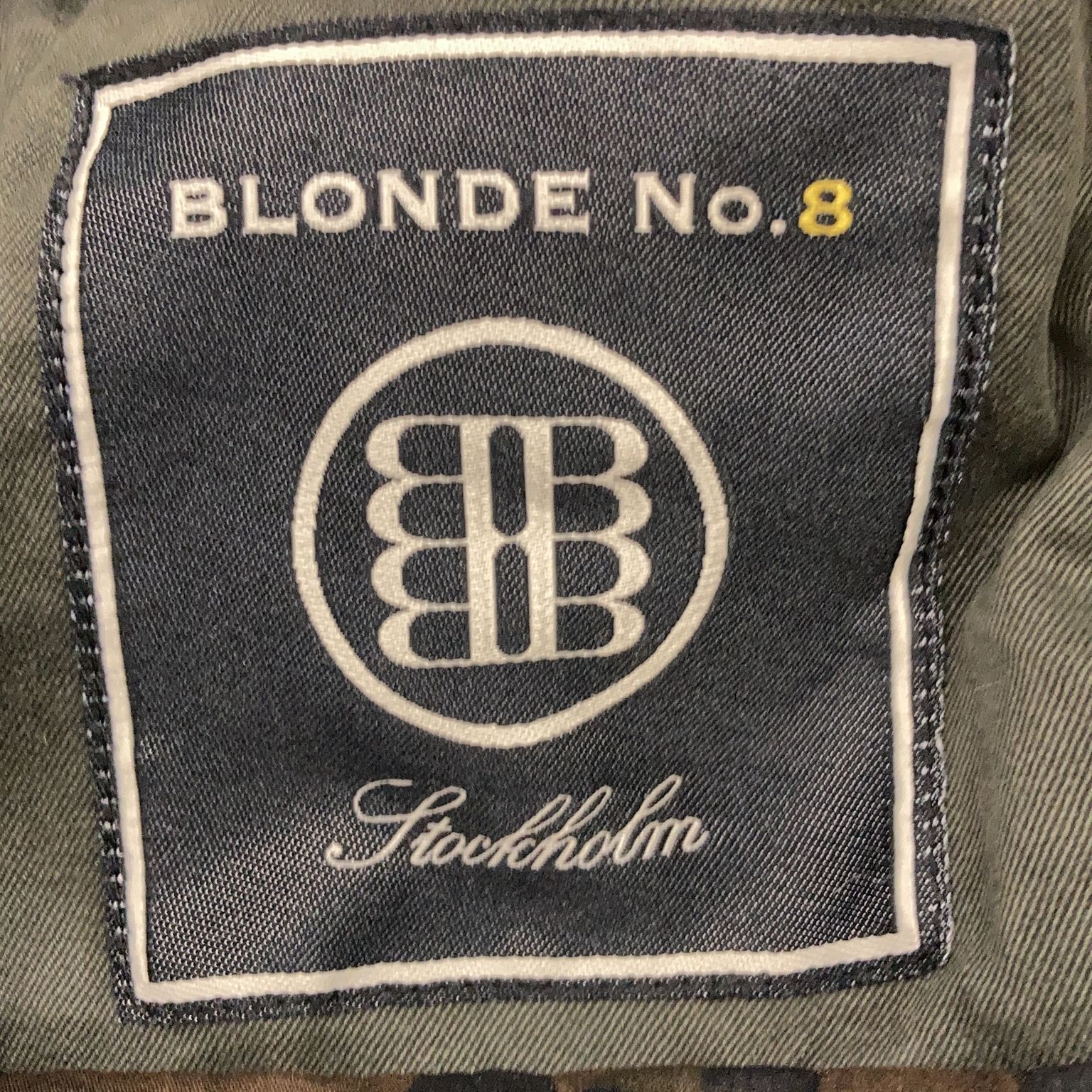 Blonde No8