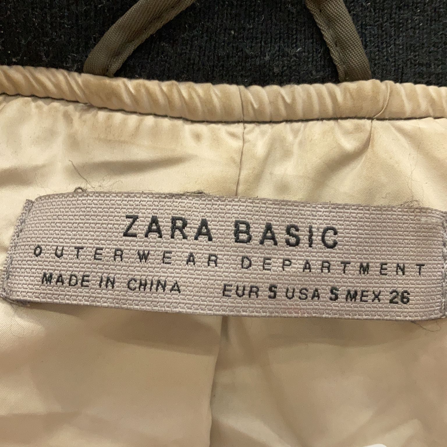 Zara Basic