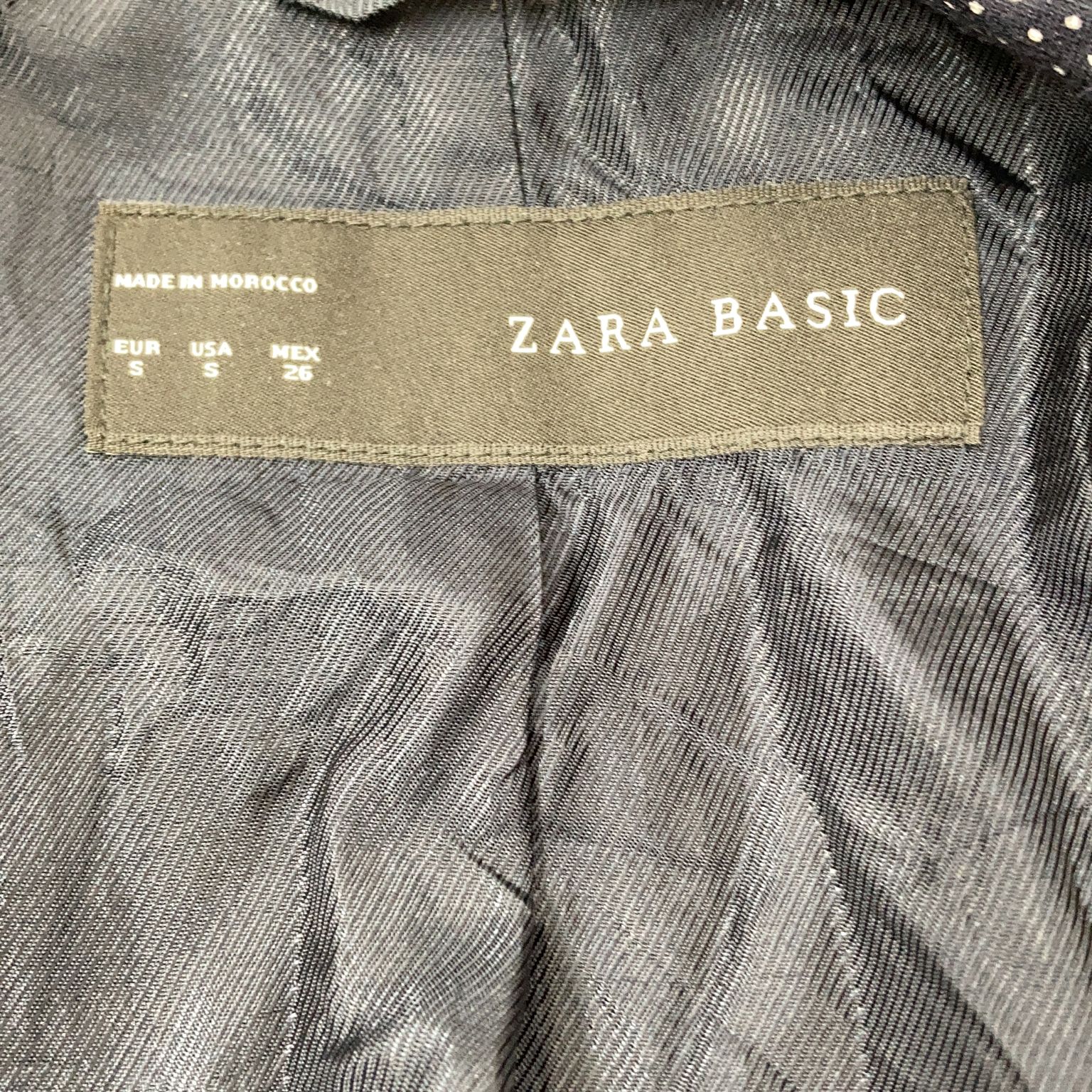 Zara Basic